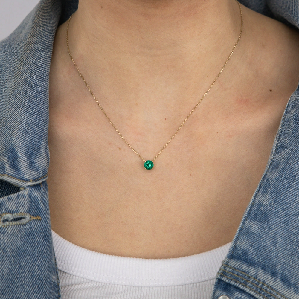 0.87 Carat Emerald Pendant with 45cm Chain in 9ct Yellow Gold