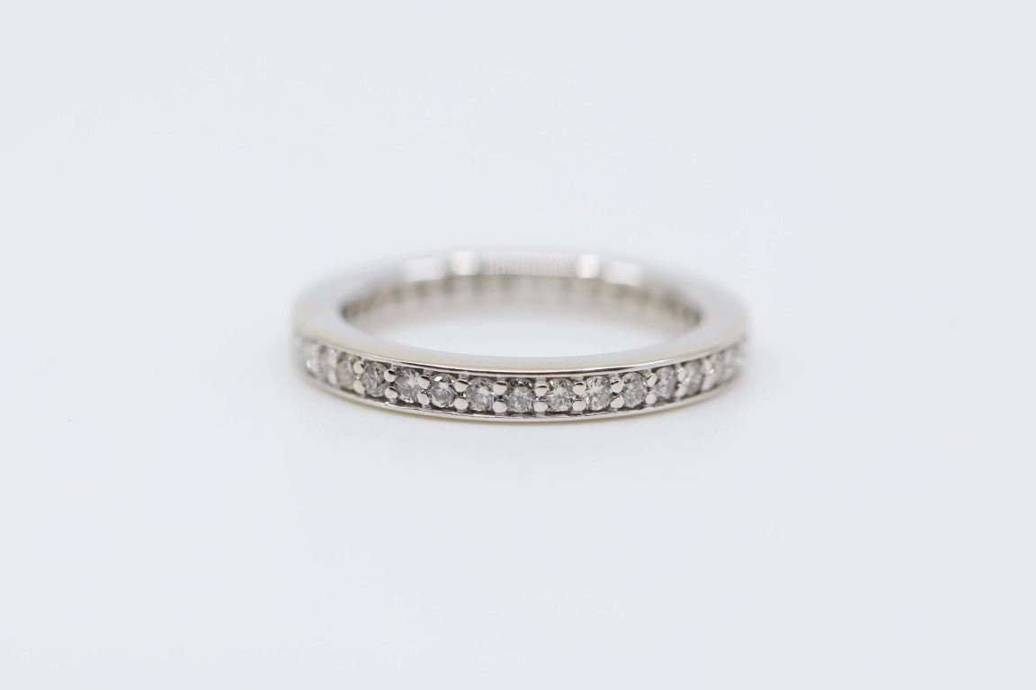 14k White Gold Diamond 0.36ctw Anniversary Ring (2.8g)