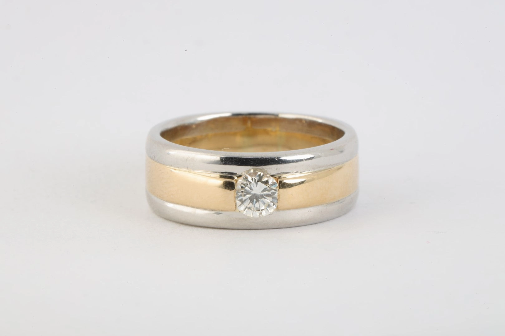 14k Yellow Gold & 950 Platinum 0.45tcw Diamond Wedding Band Size 10 (16.01g.)
