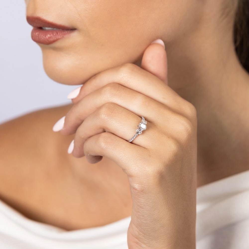 18ct White Gold 0.6 Carat Diamond Claw Solitaire Ring