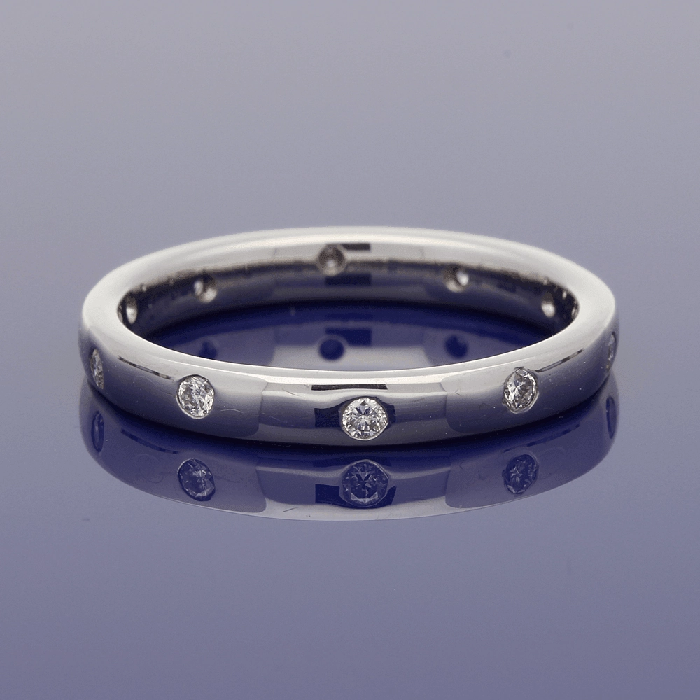 18ct White Gold Diamond Set 2.5mm Court Wedding Ring