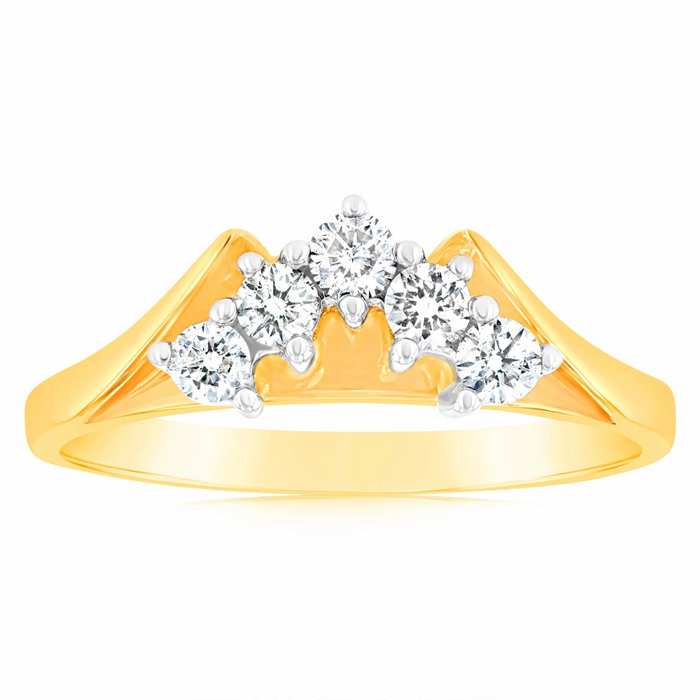 18ct Yellow Gold 1/5 Carat Diamond With 5 Brilliant Cut Diamonds