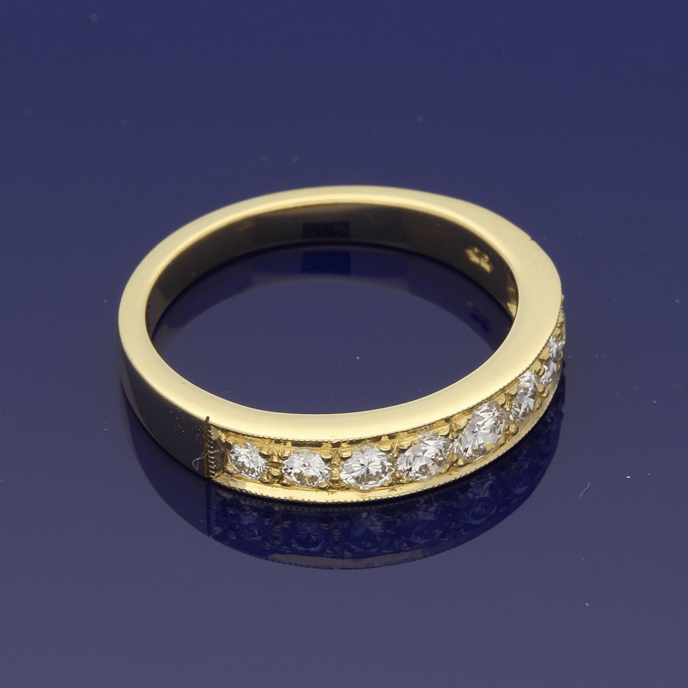 18ct Yellow Gold Graduated Diamond Half Eternity Ring
