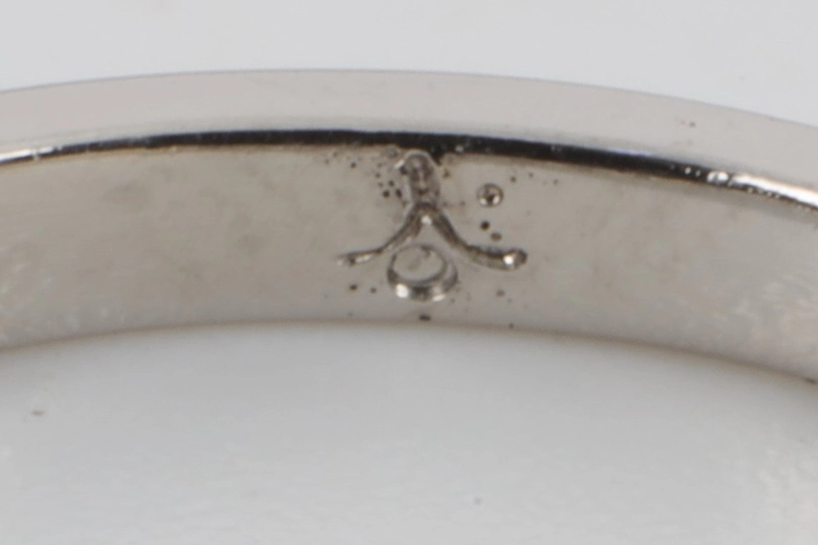 950 Platinum 0.22tcw Diamond Band Size 7.25 (3.51g.)