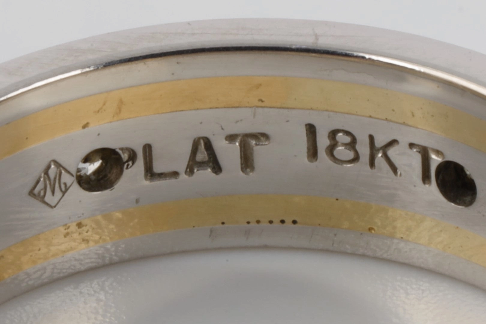 950 Platinum & 18k Yellow Gold 0.30tcw Diamond Ring Size 9.25 (15.32g.)