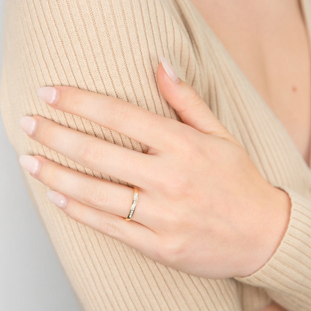 9ct Yellow Gold 10 Diamonds Eternity Ring