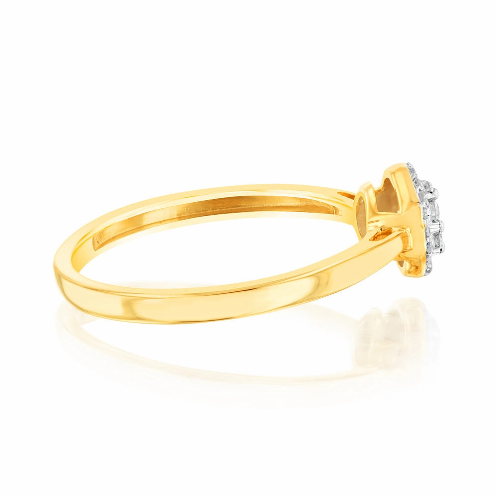 9ct Yellow Gold 1/7 Carat Diamond Cluser Halo Ring