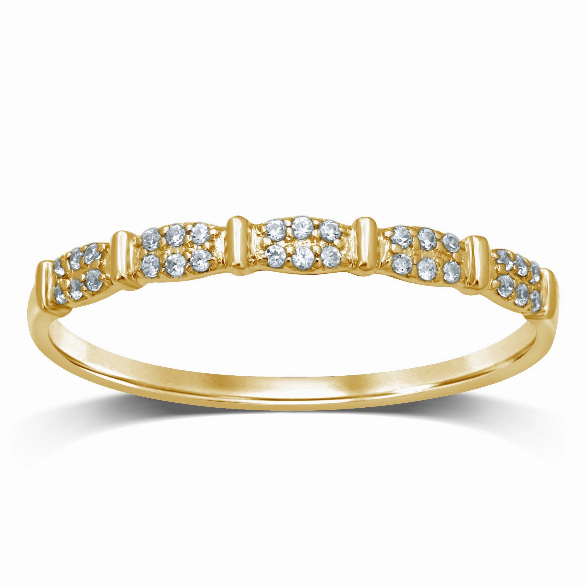 9ct Yellow Gold Diamond  Ring with 30 Brilliant Diamonds