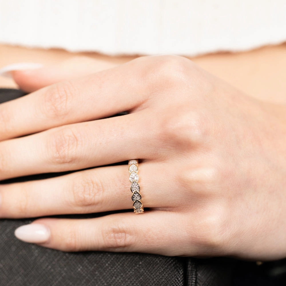 9ct Yellow Gold Luminesce Lab Grown Ring with 28 Brilliant Diamonds