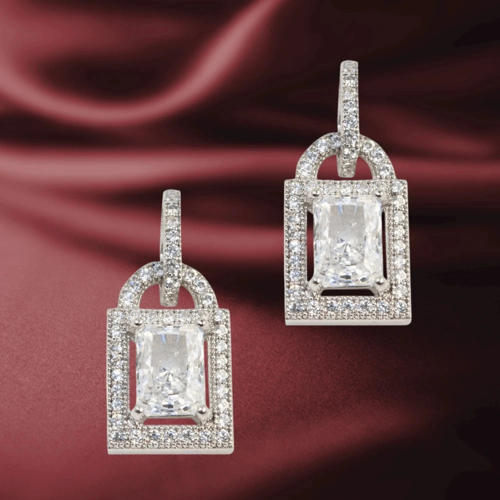 Astoria White Earrings
