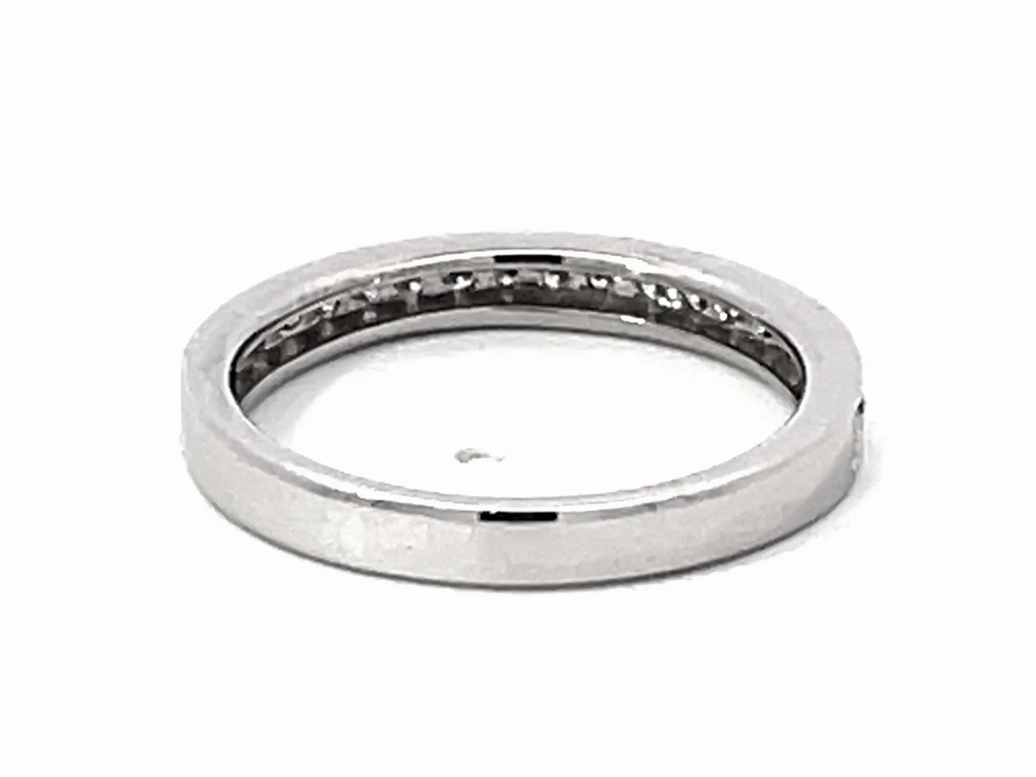 Brilliant Cut Diamond Band Ring Solid 14k White Gold