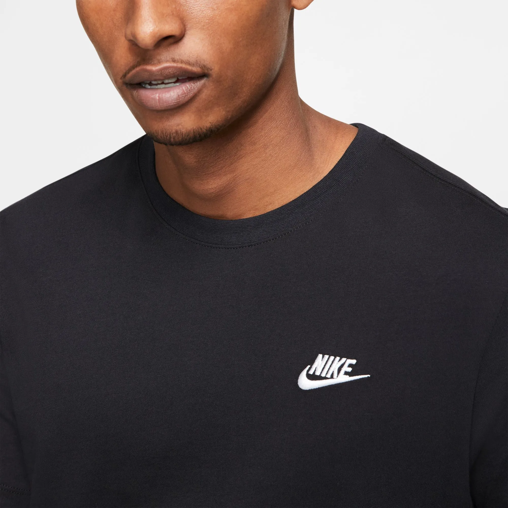 Club Tee - Mens Clothing_Nike