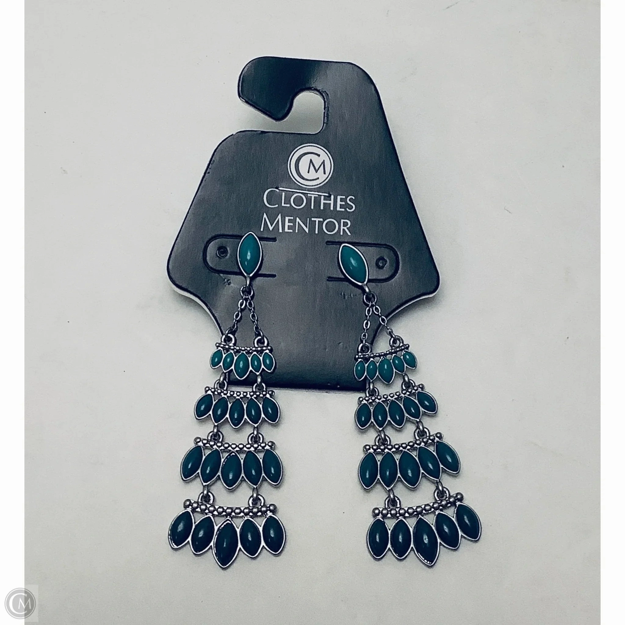 Earrings Dangle/drop By Clothes Mentor