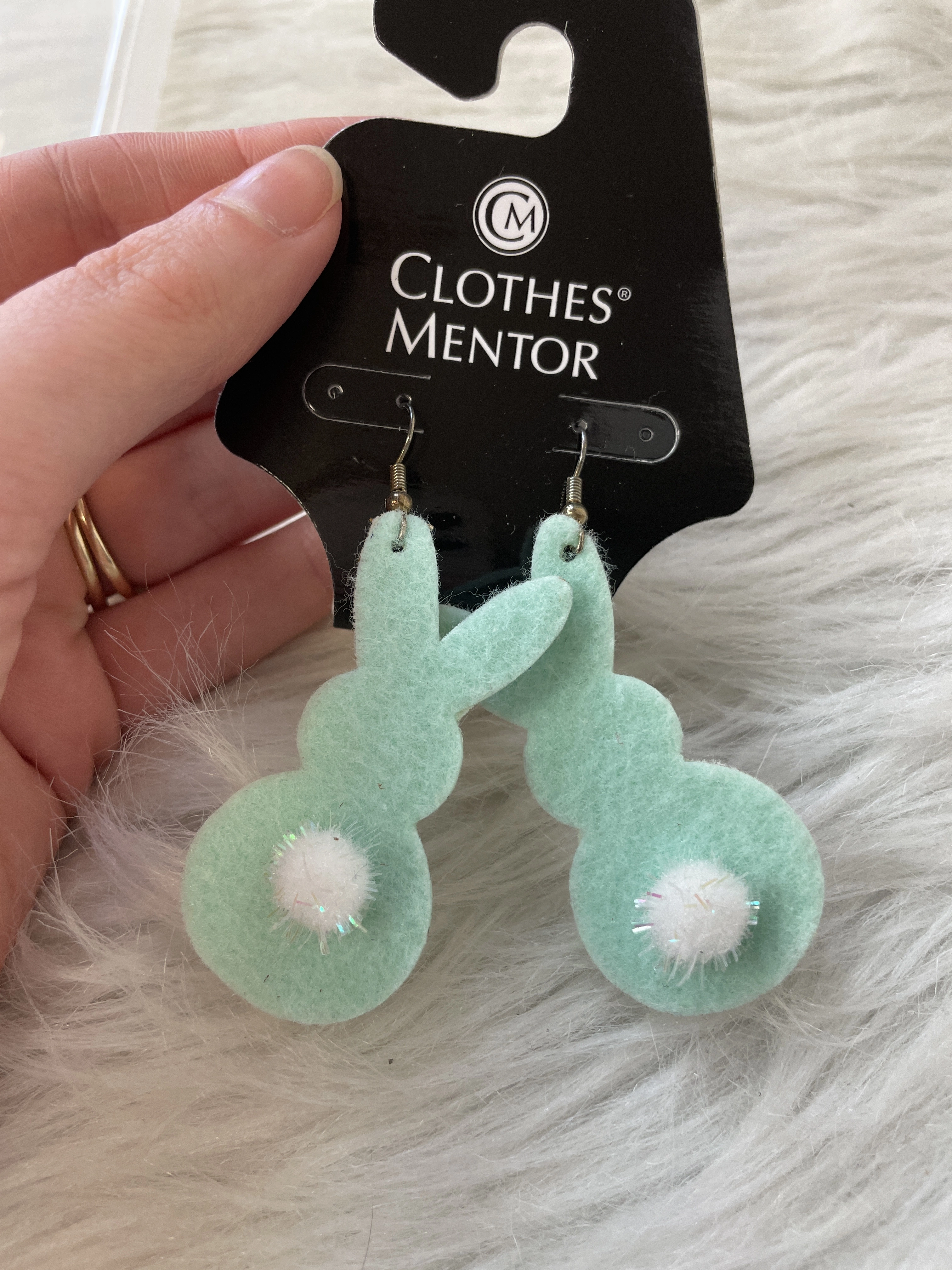 Earrings Dangle/drop By Clothes Mentor