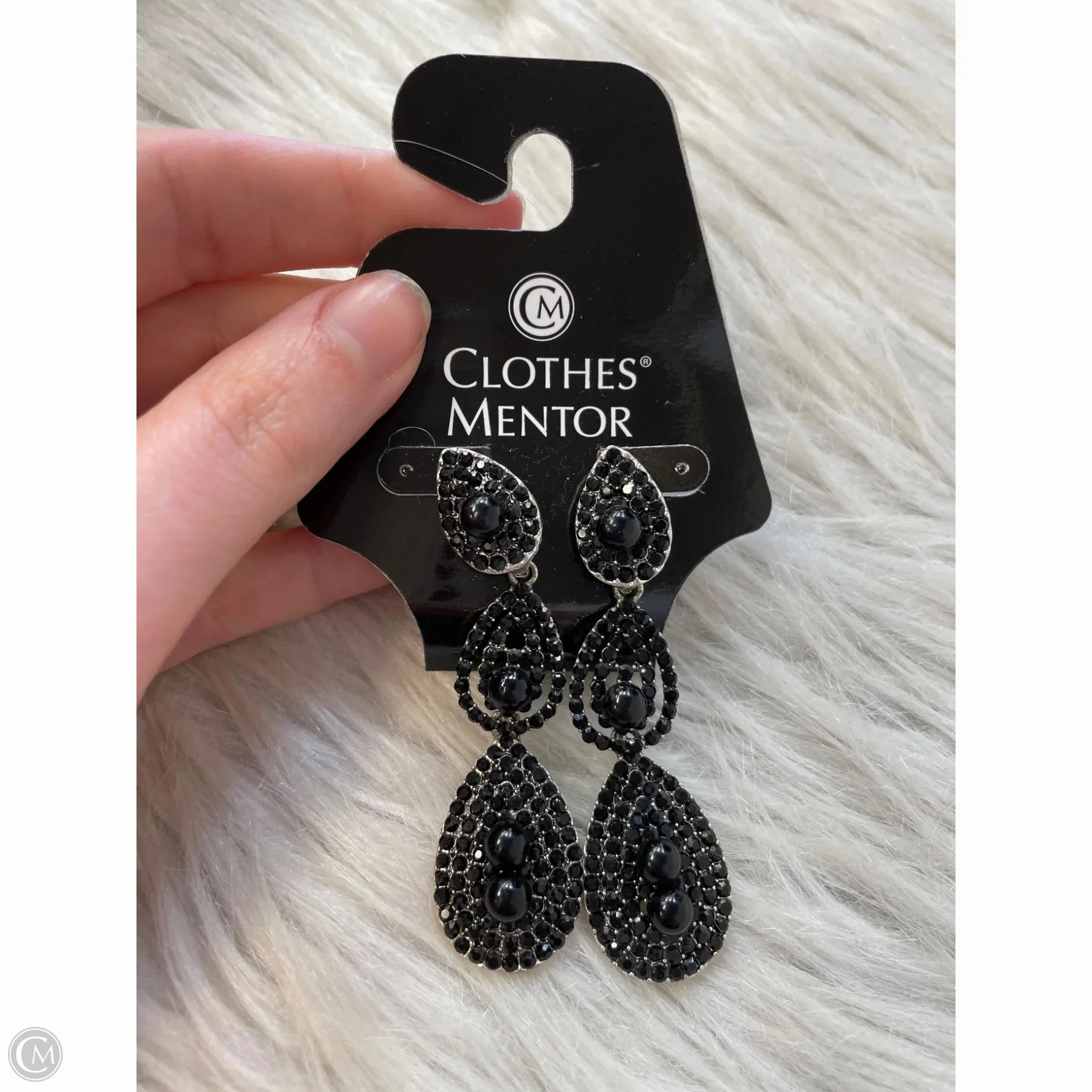 Earrings Dangle/drop By Clothes Mentor
