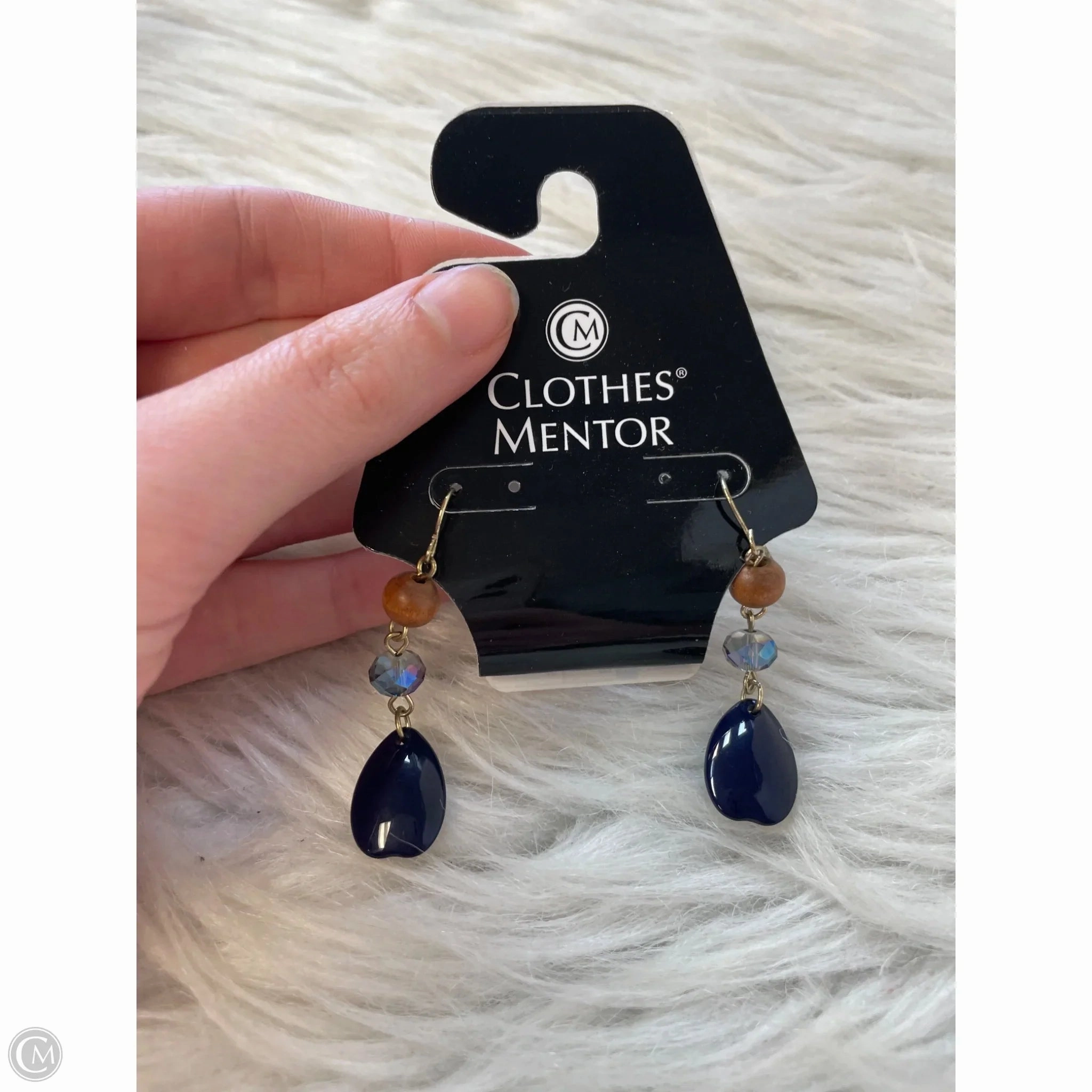 Earrings Dangle/drop By Clothes Mentor