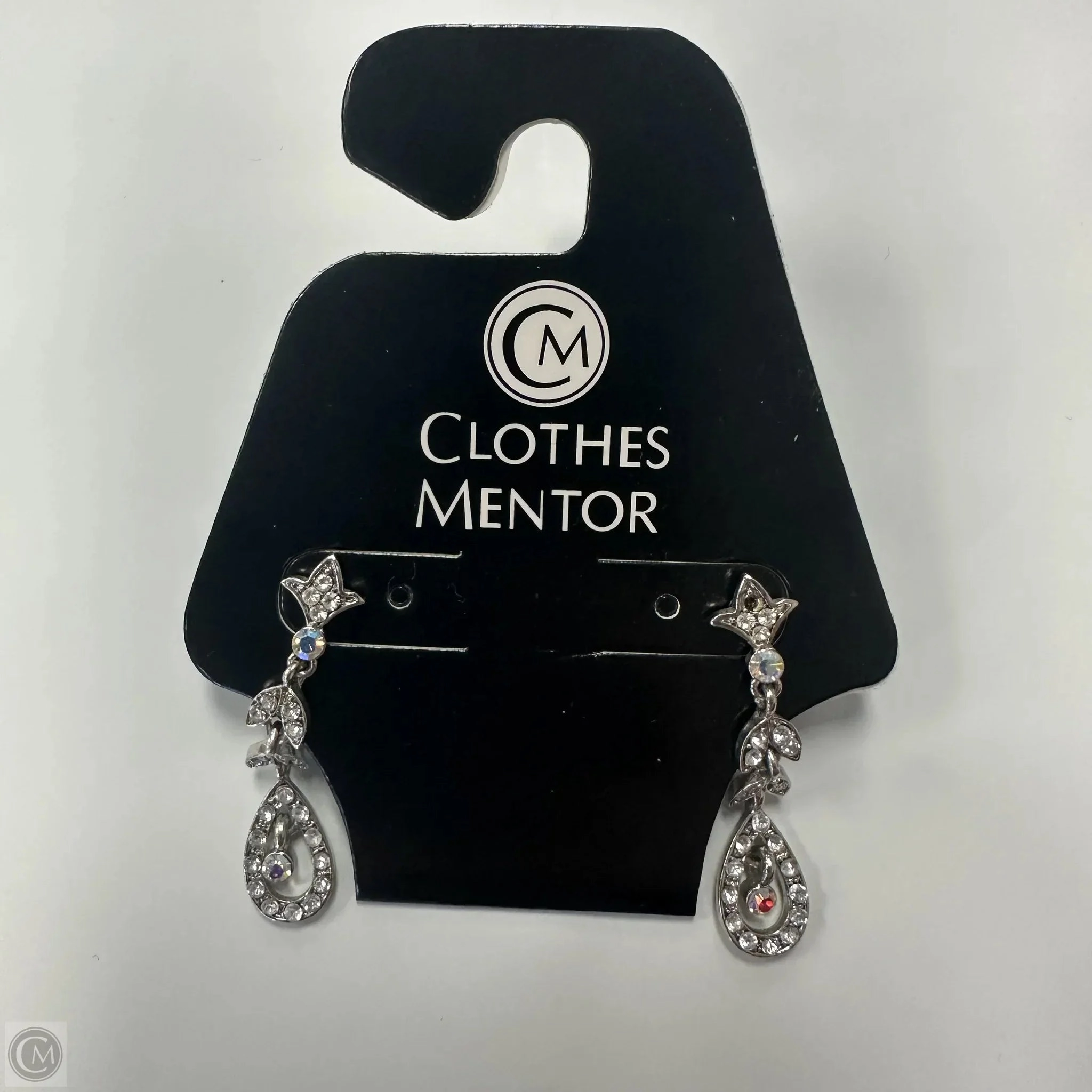 Earrings Dangle/drop By Clothes Mentor
