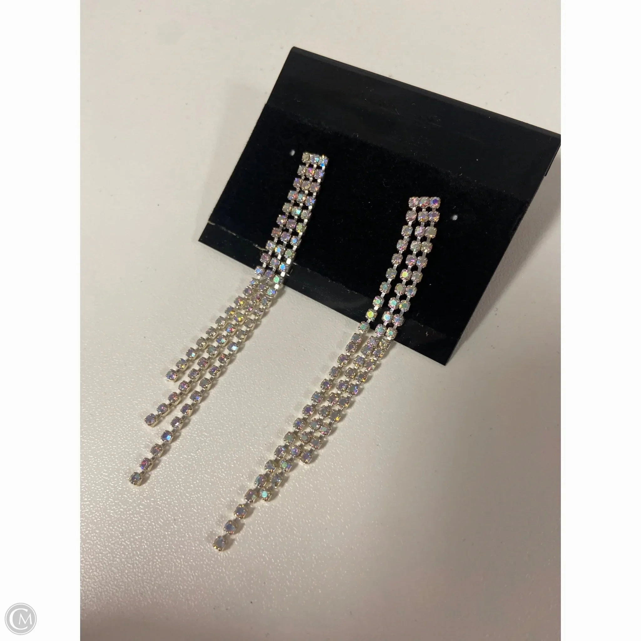 Earrings Dangle/drop By Clothes Mentor