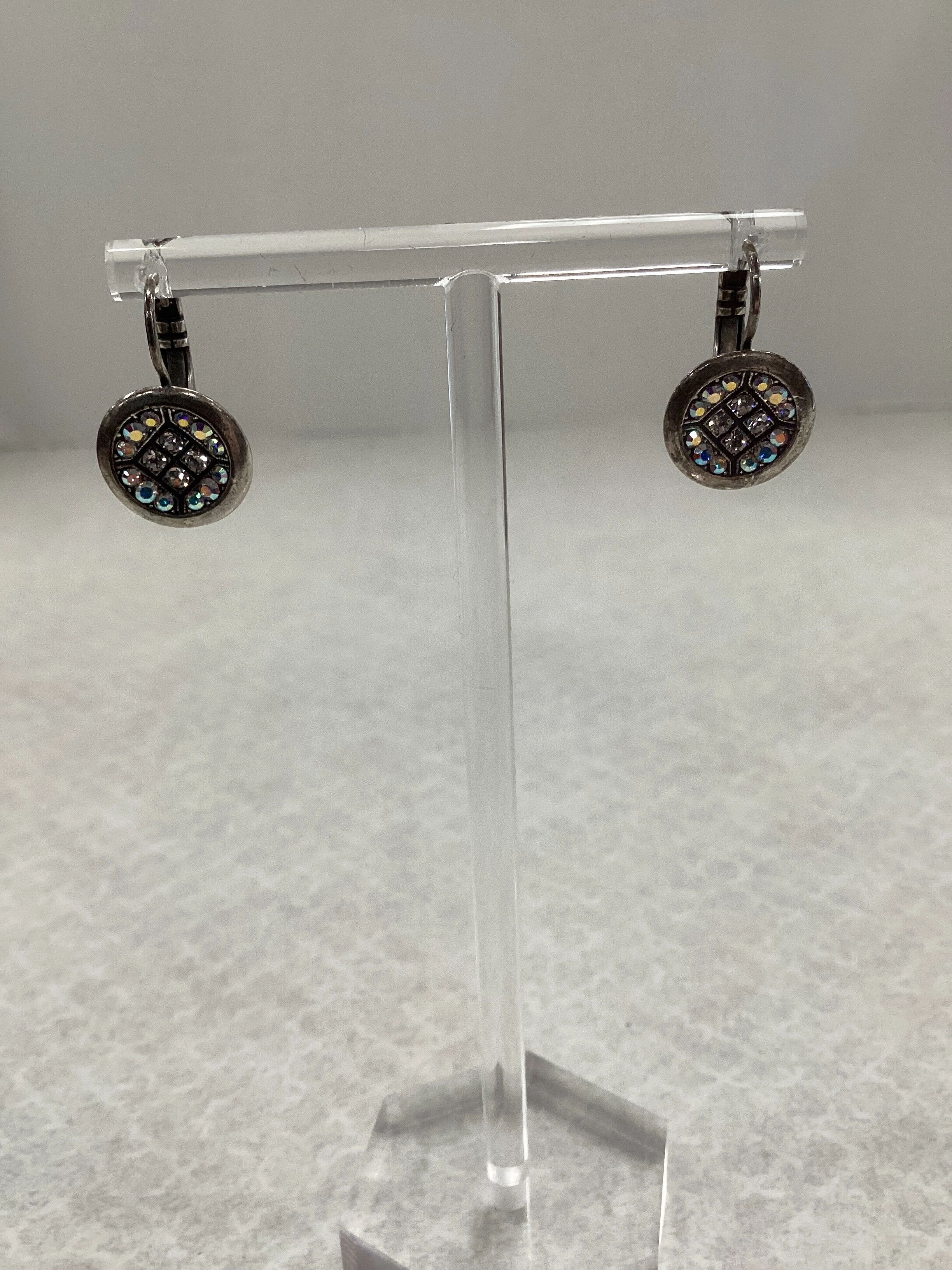 Earrings Dangle/drop By Mariana