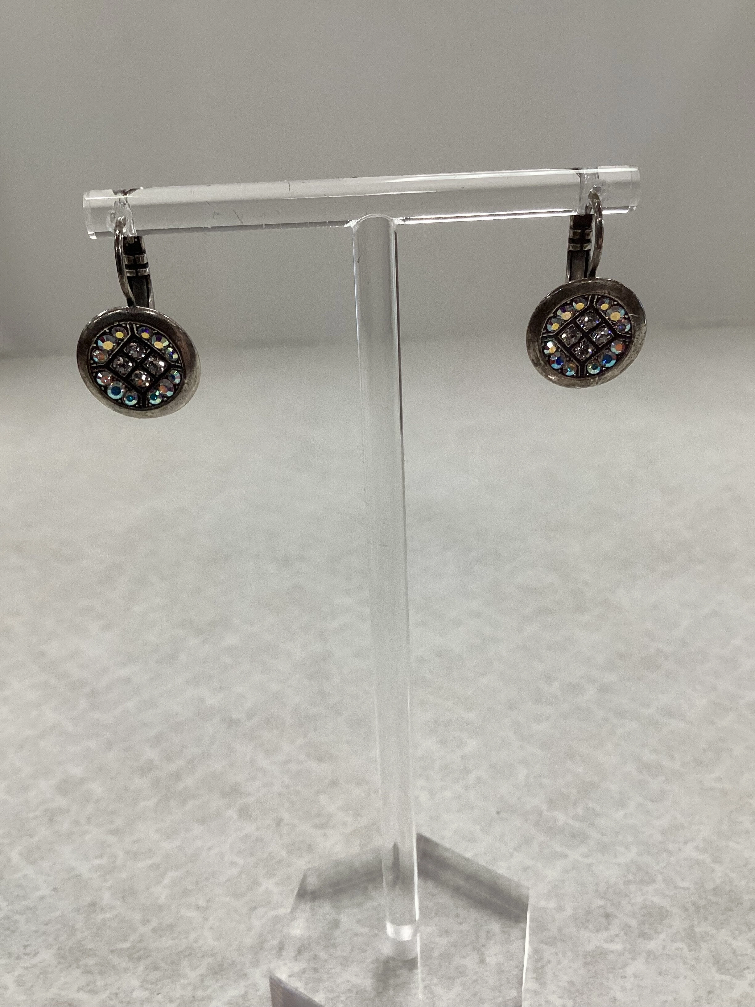 Earrings Dangle/drop By Mariana