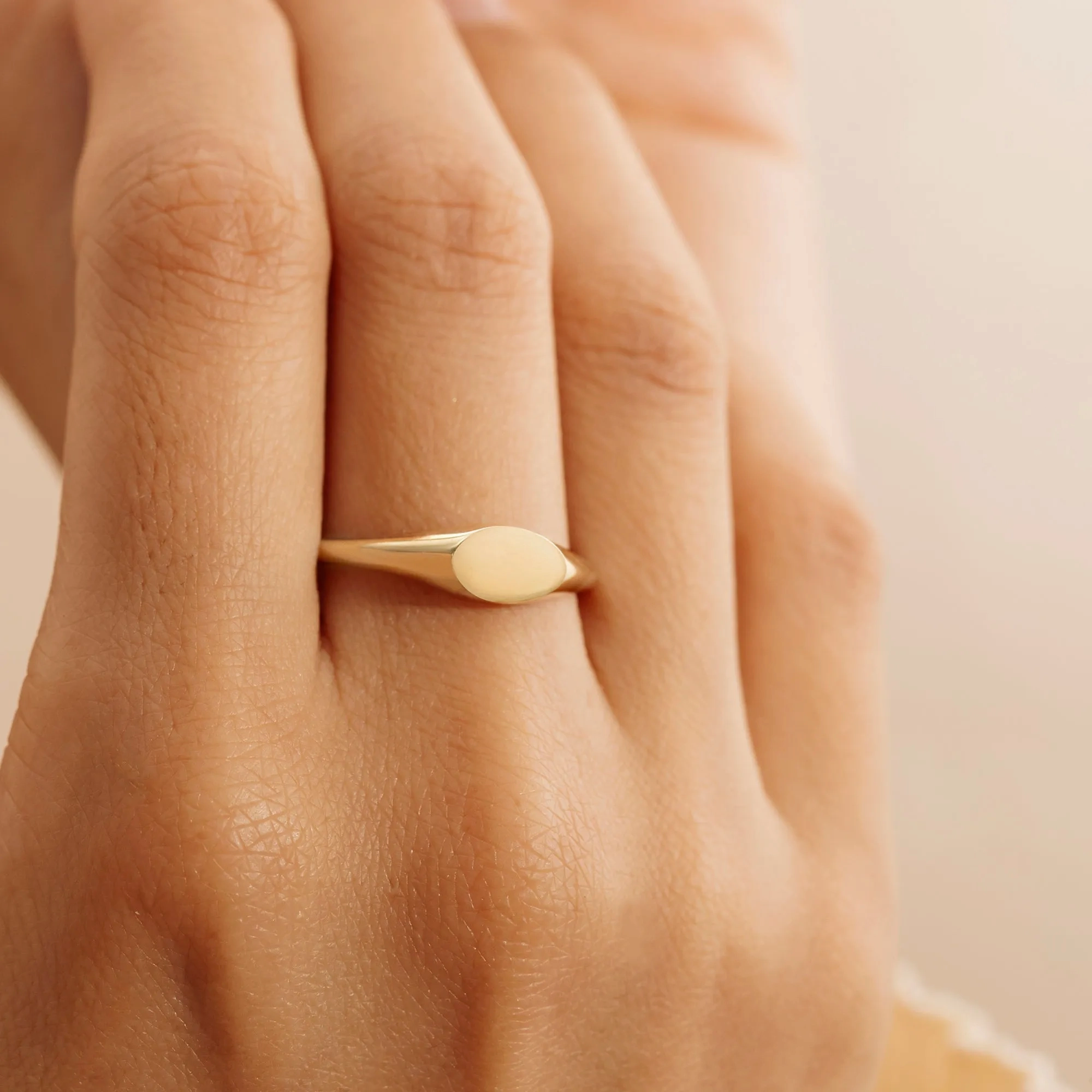 Engravable Oval Signet Ring, Trina