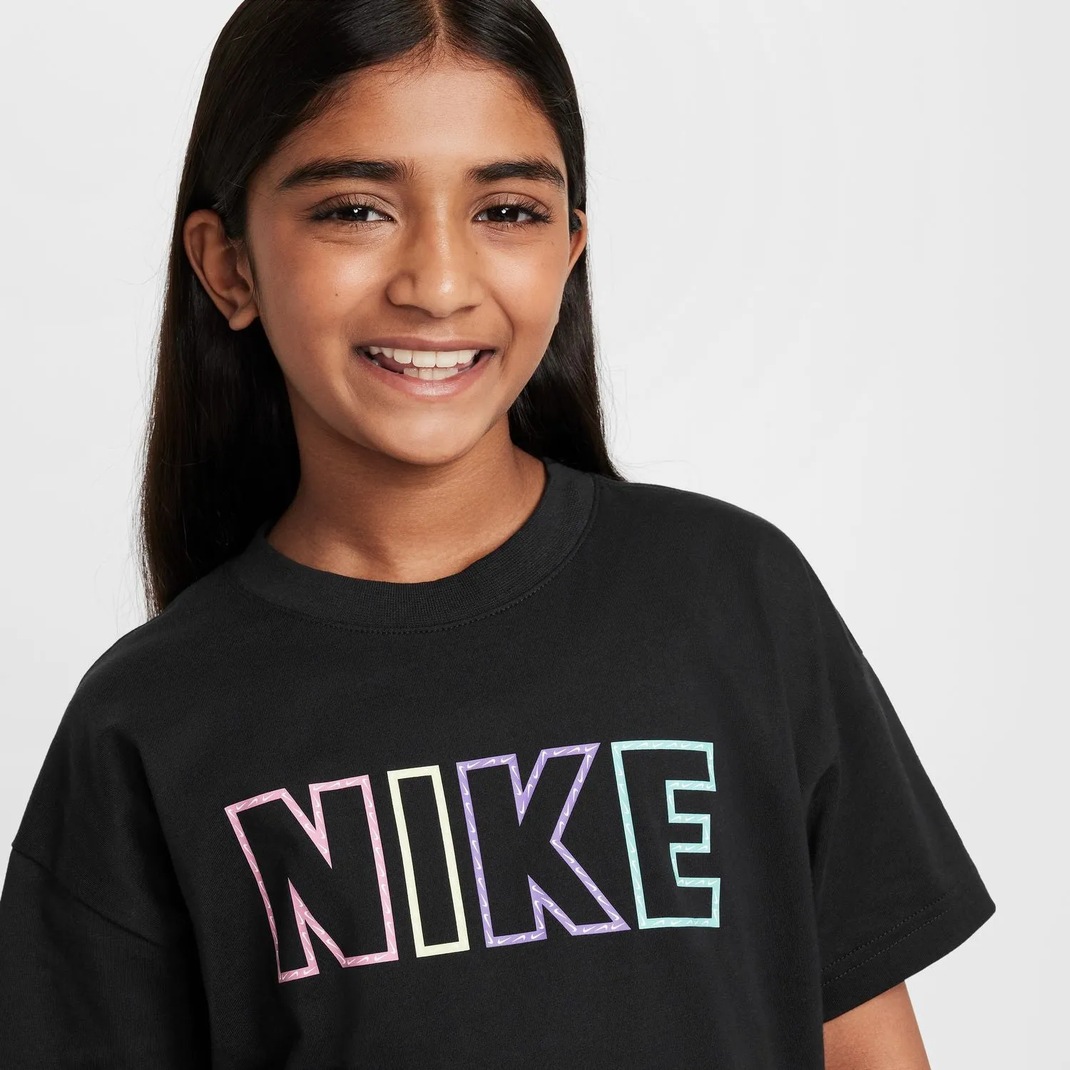 Essential AOP Tee - Youth Clothing_Nike