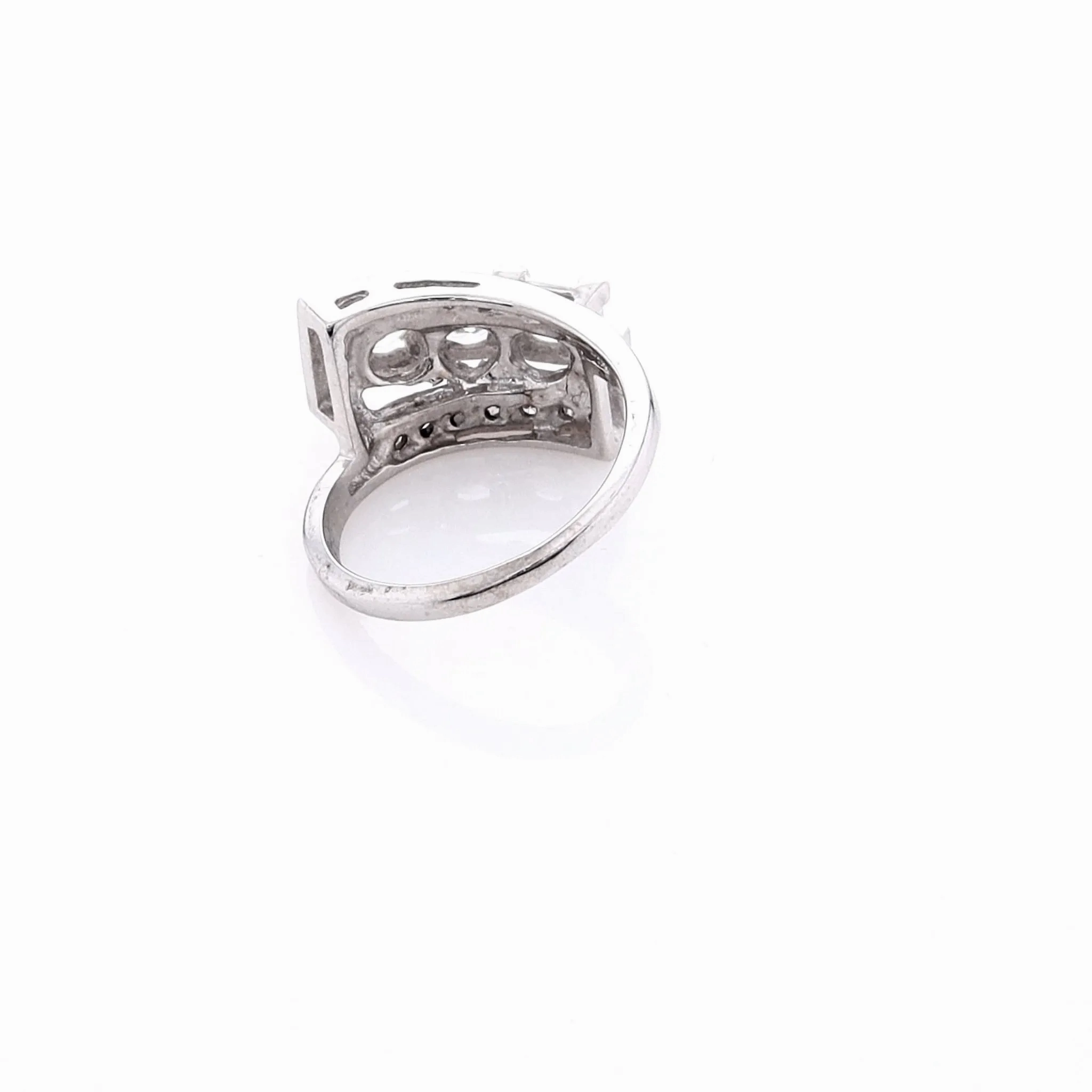 Estate 14k White Gold Diagonal Design Diamond Ring