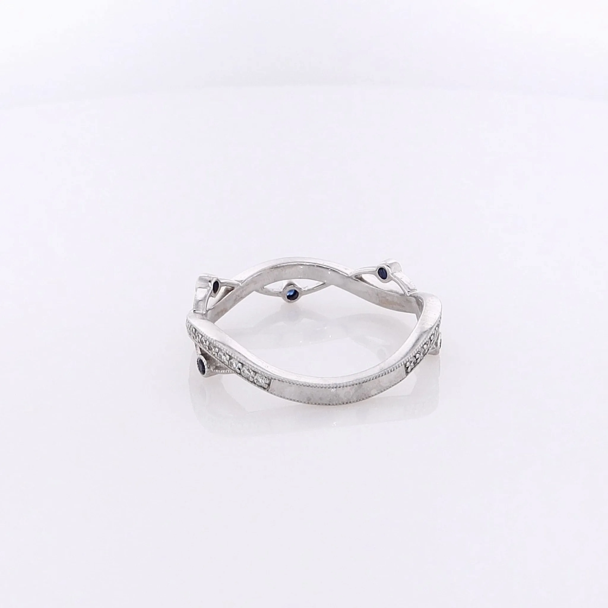 Estate Simon G 18 Karat White Gold Diamond and Sapphire Ring