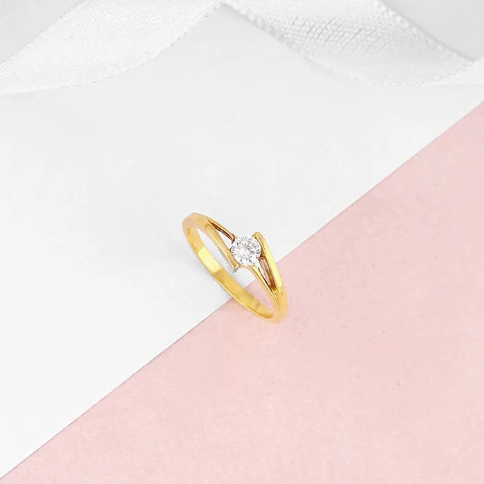 Golden Sacra Ring