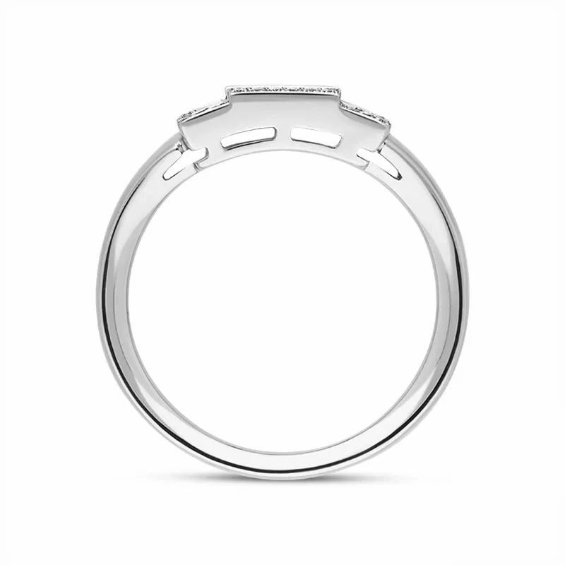 Hans D Krieger 18ct White Gold 1.44ct Diamond Three Stone Baguette Cut Cluster Ring