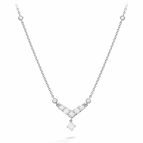 Hearts On Fire Triplicity Pointed Diamond Necklace