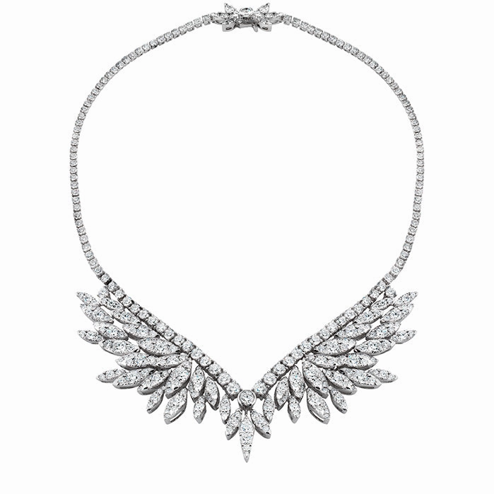 Hearts On Fire White Kites Crest Diamond Necklace