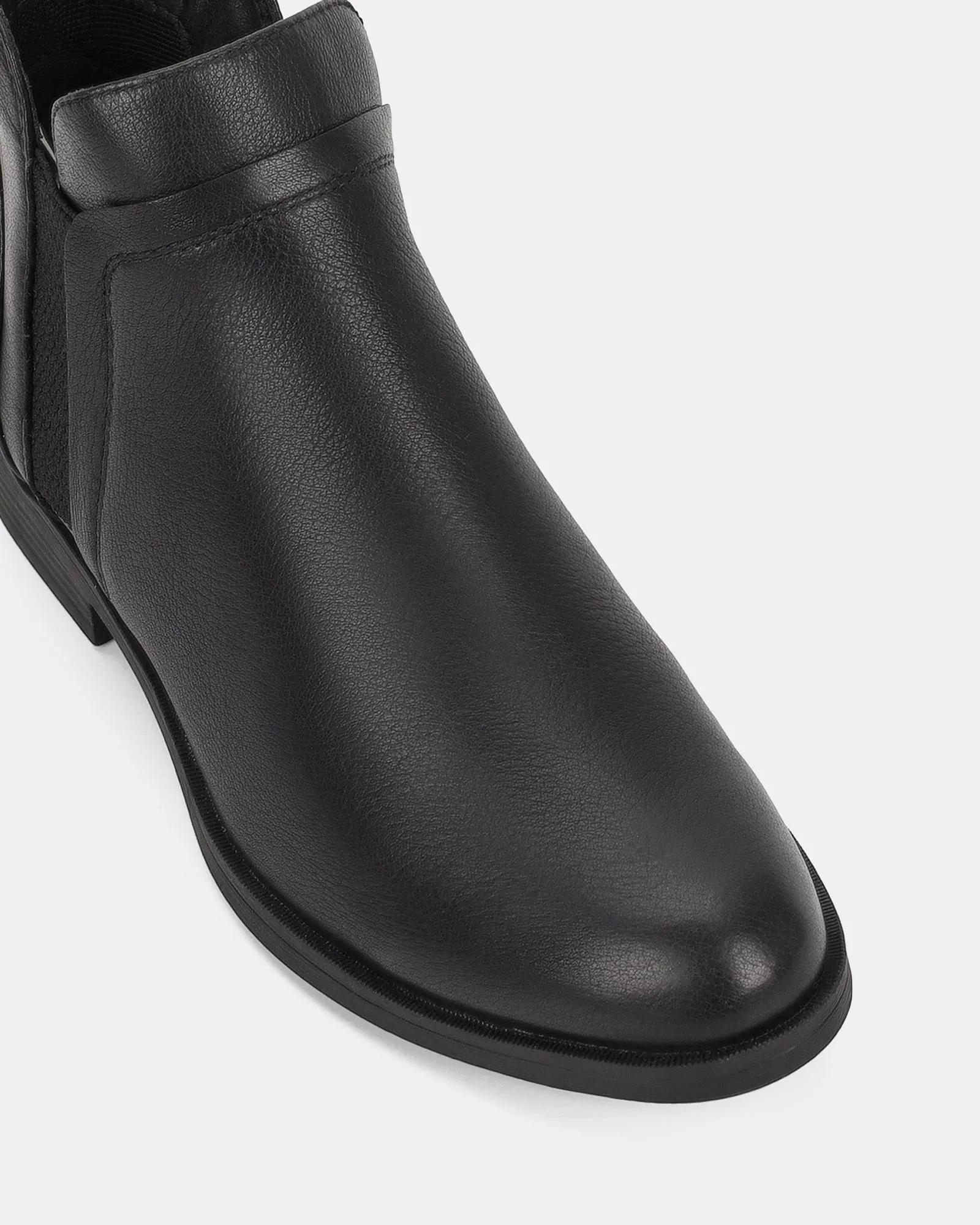 Hush Puppies	Shoes Catalina Black/Black