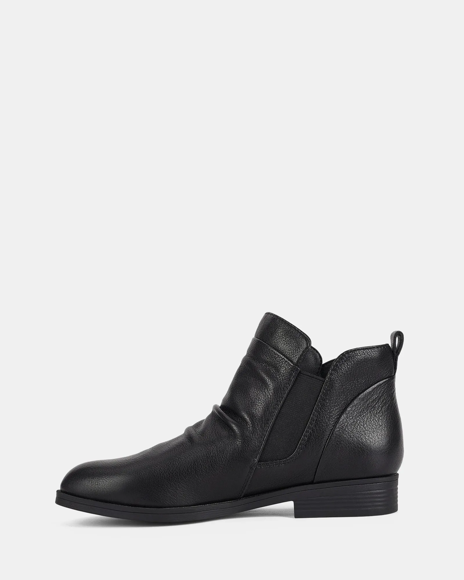 Hush Puppies	Shoes Chalet Black/Black