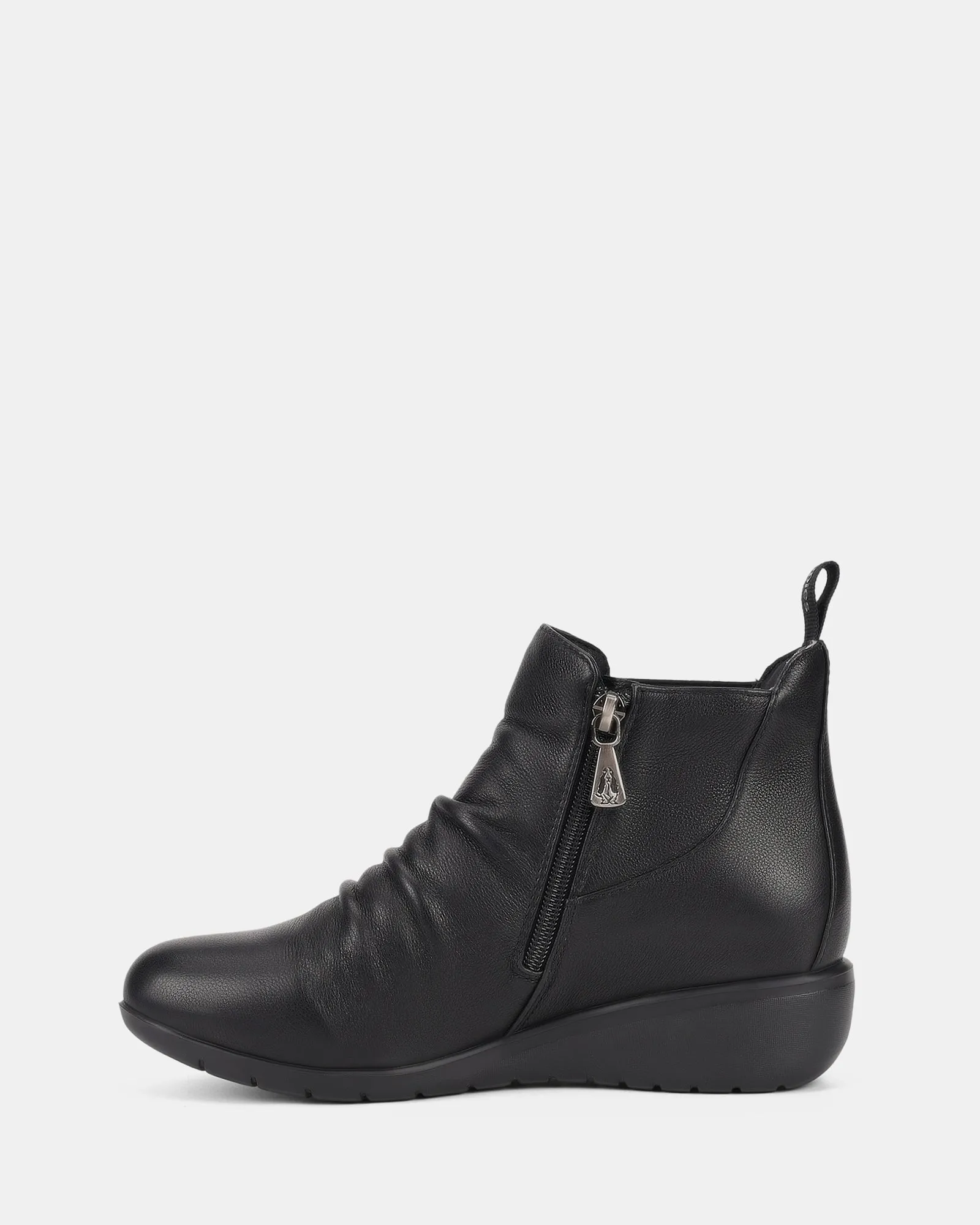 Hush Puppies	Shoes Dream Black