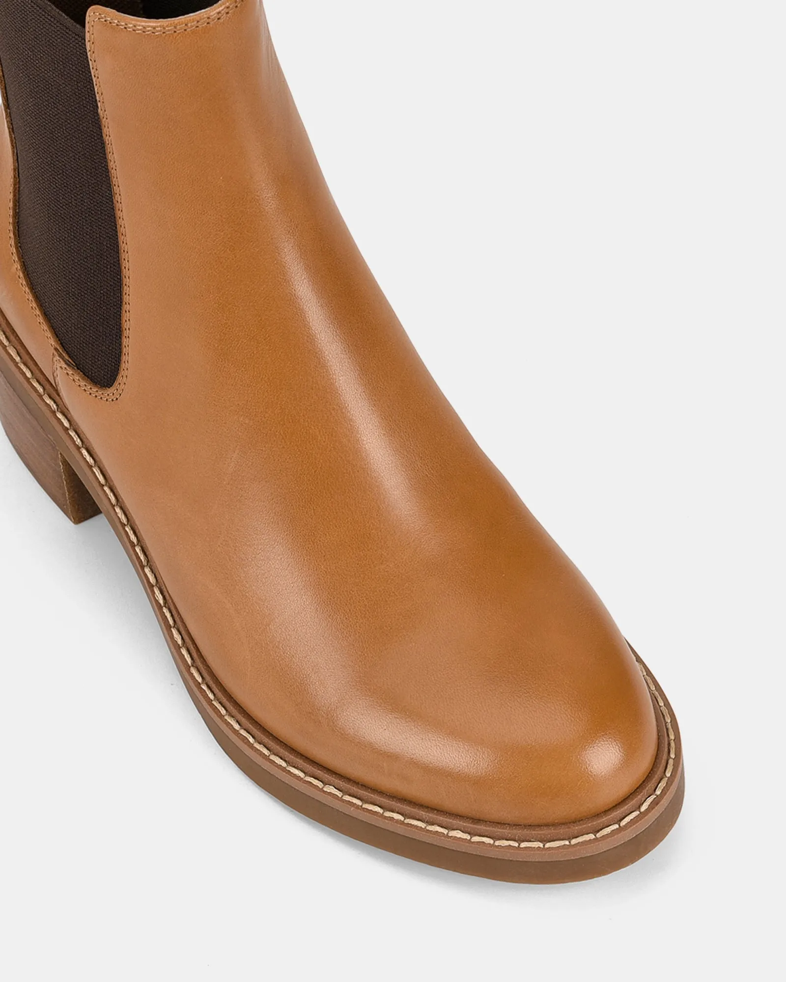 Hush Puppies	Shoes Firestar Tan