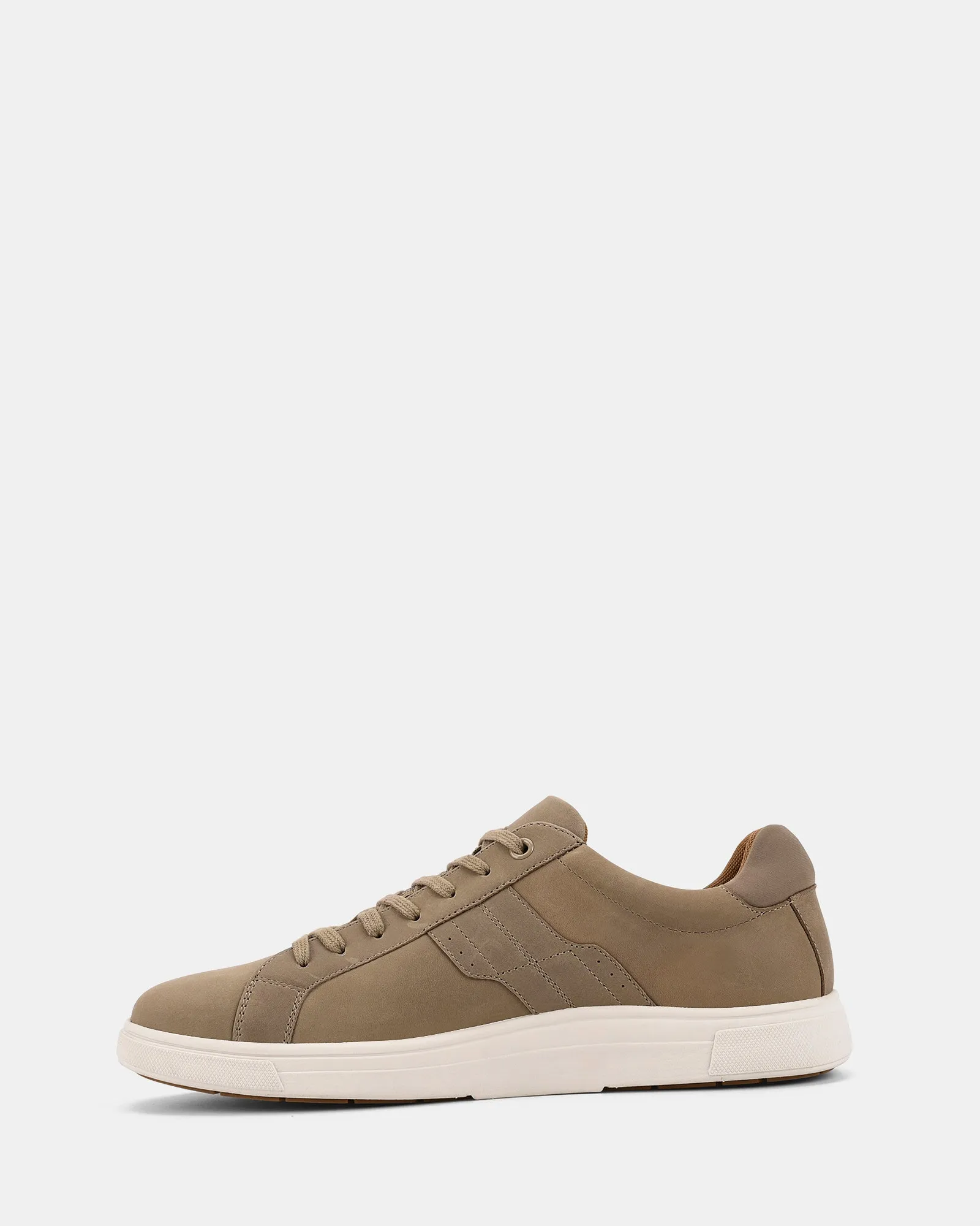 Hush Puppies	Shoes Gravity Taupe Wild