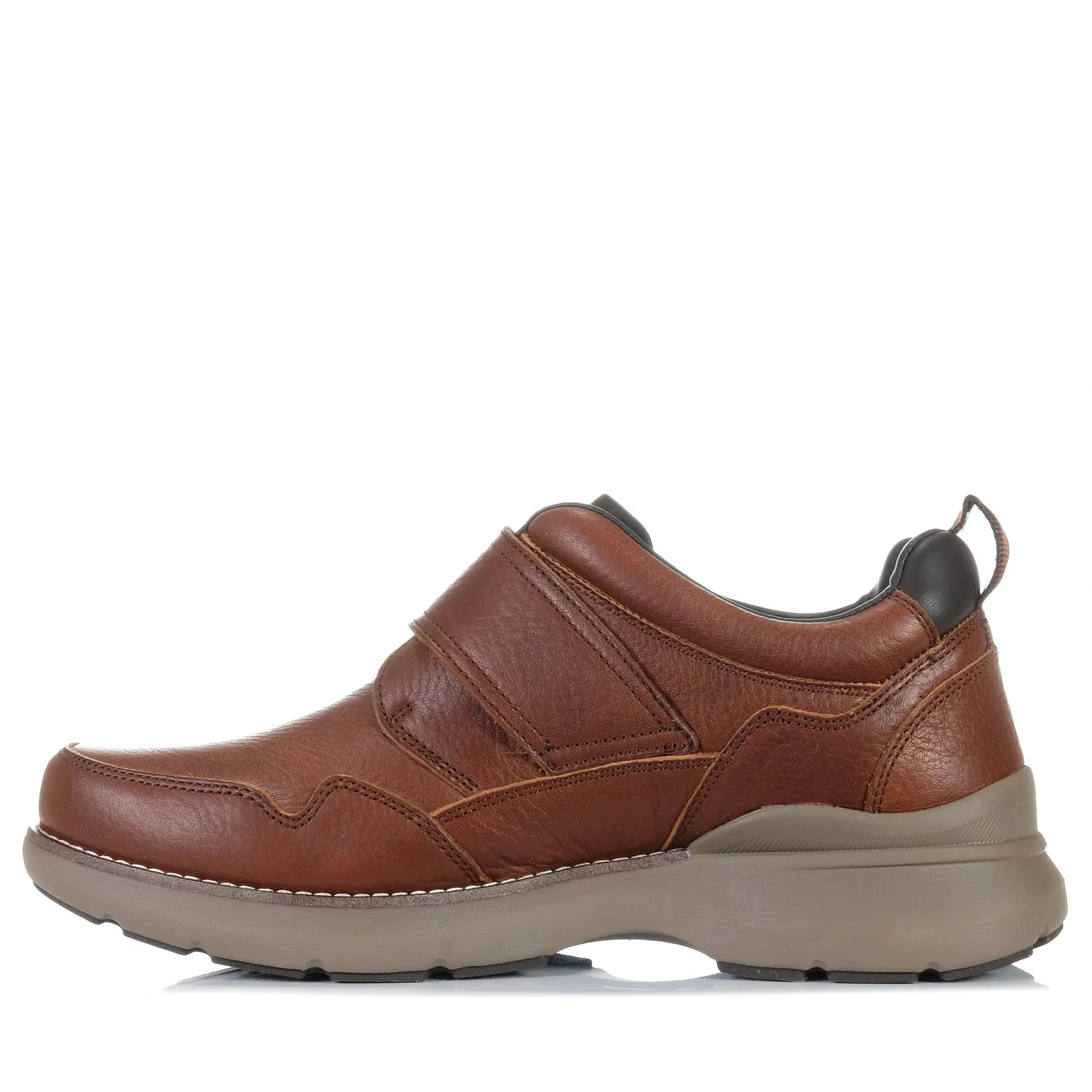 Hush Puppies	Shoes Hush Puppies Reach Tan