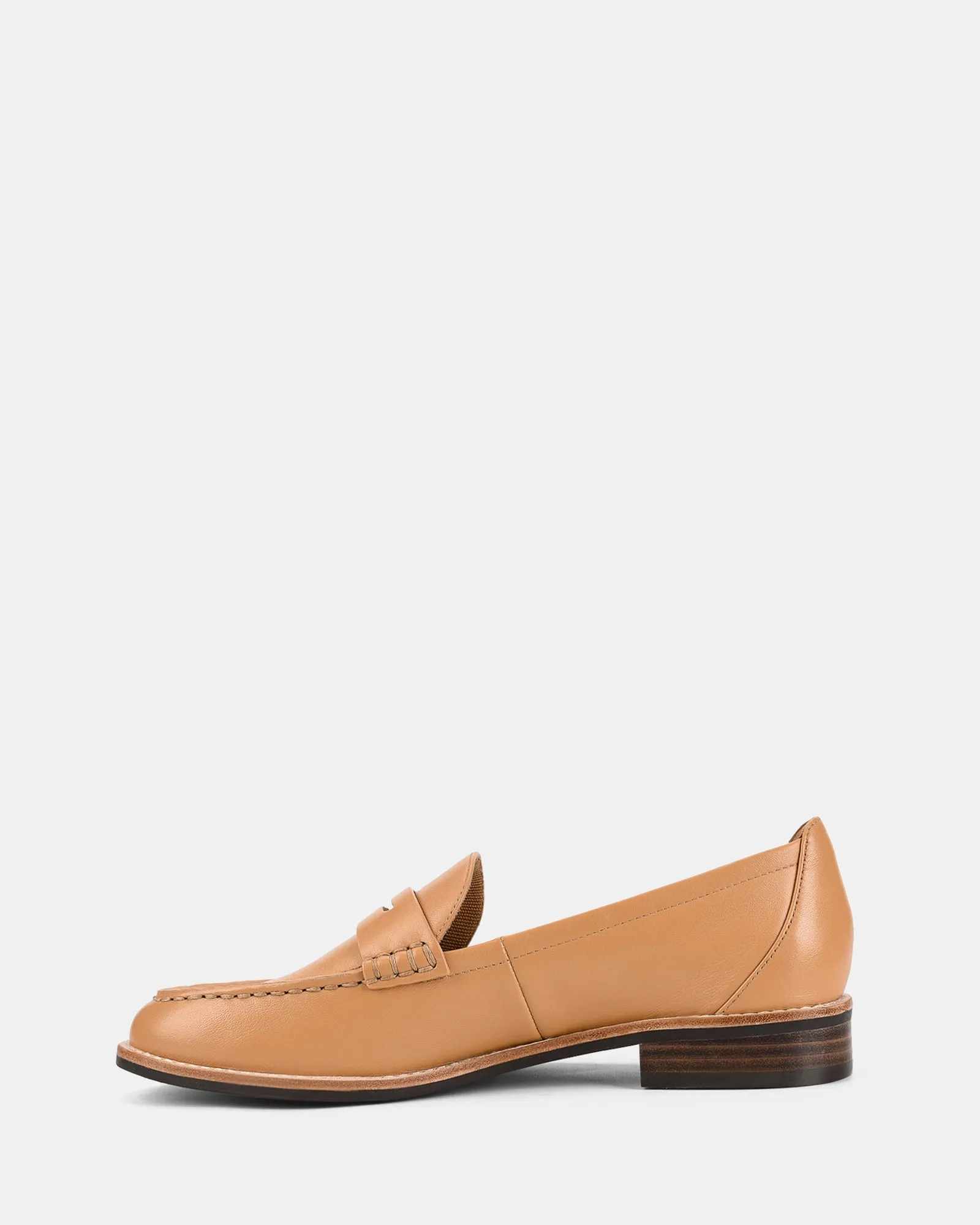 Hush Puppies	Shoes Lucia Camel