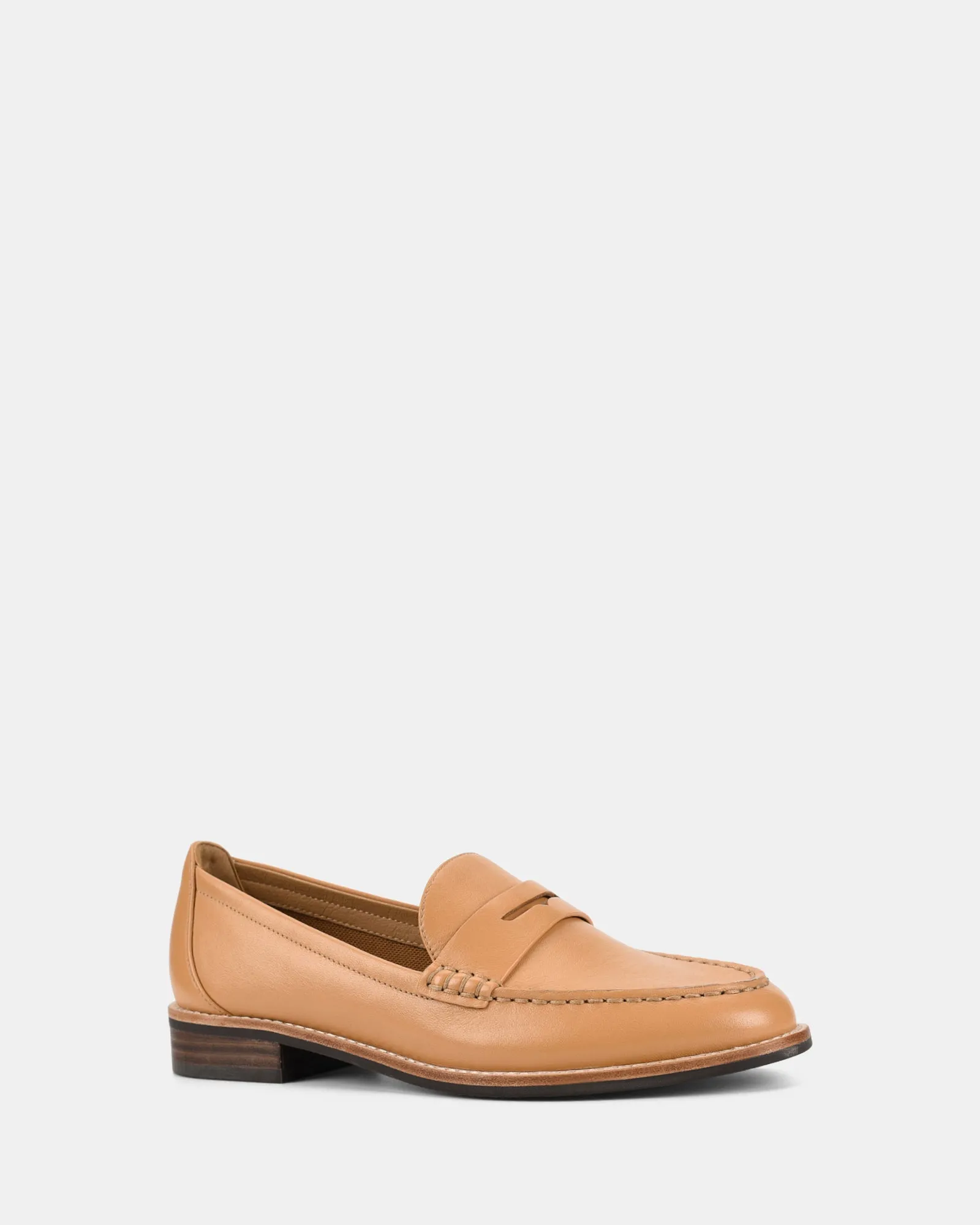 Hush Puppies	Shoes Lucia Camel