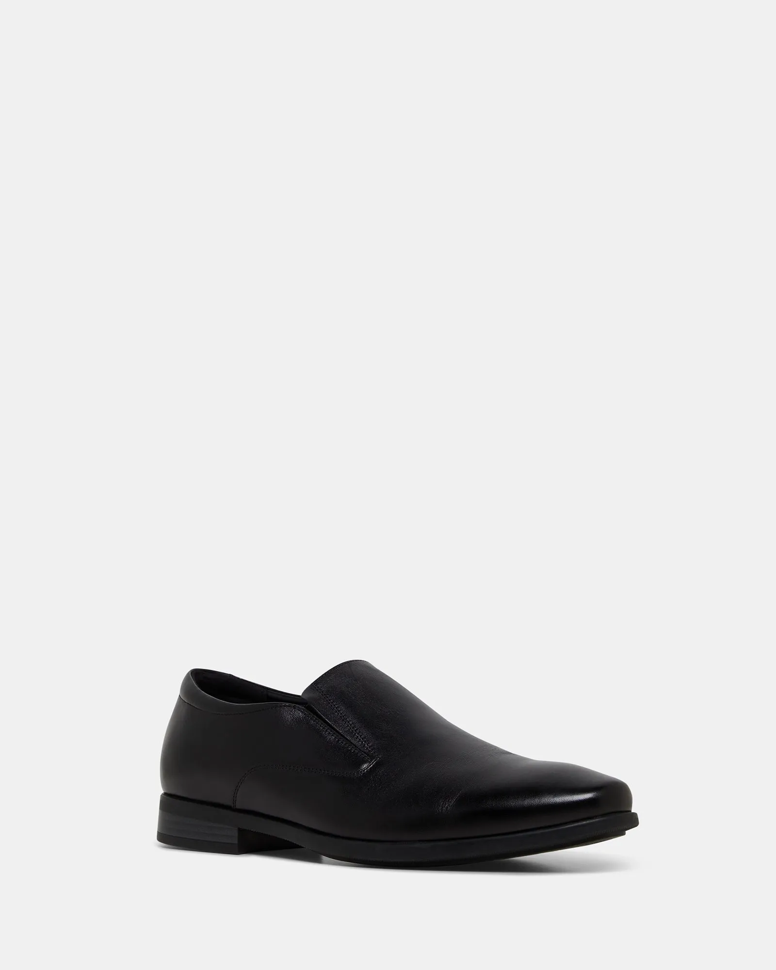 Hush Puppies	Shoes Nicholson Black