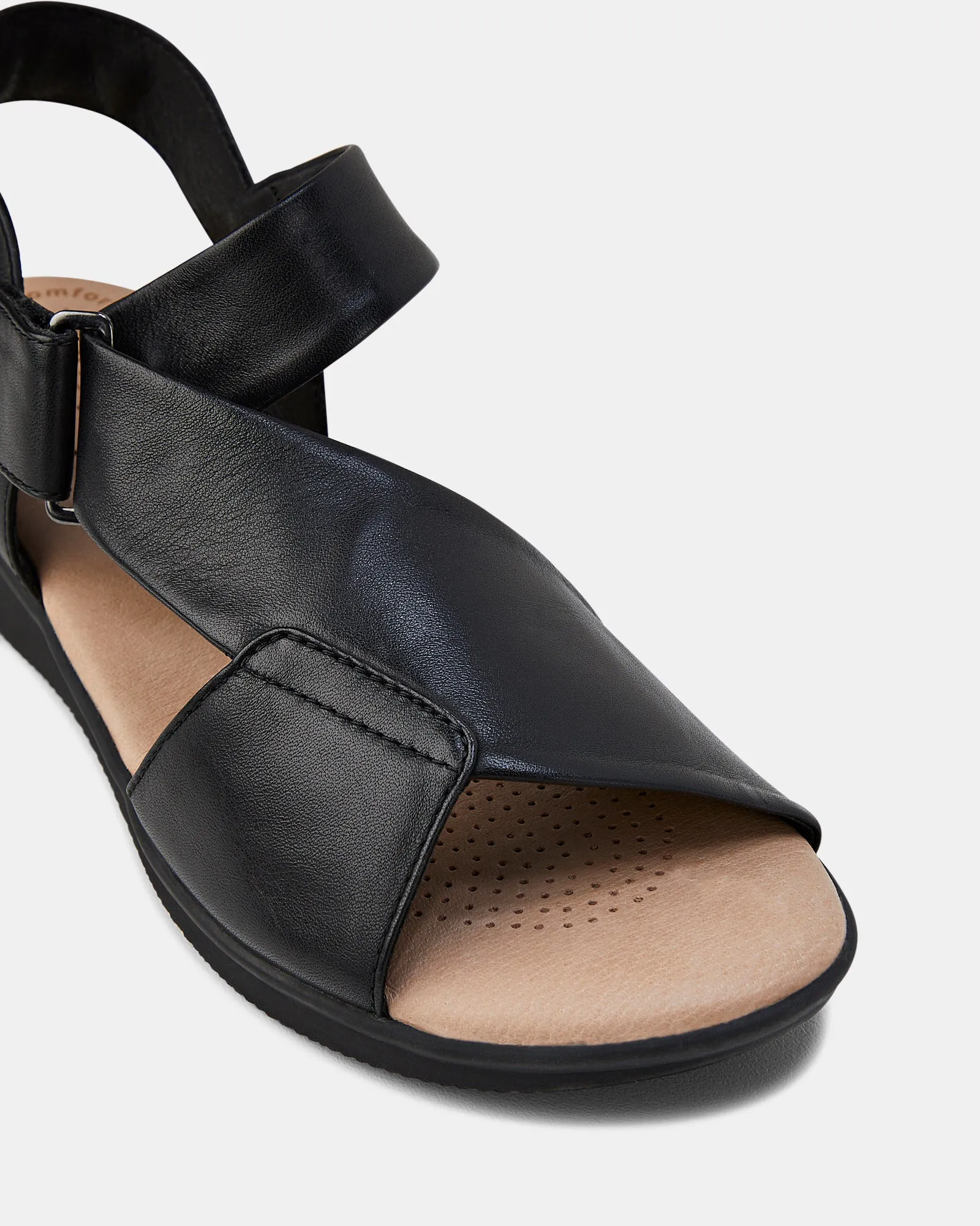 Hush Puppies	Shoes Nizki Black