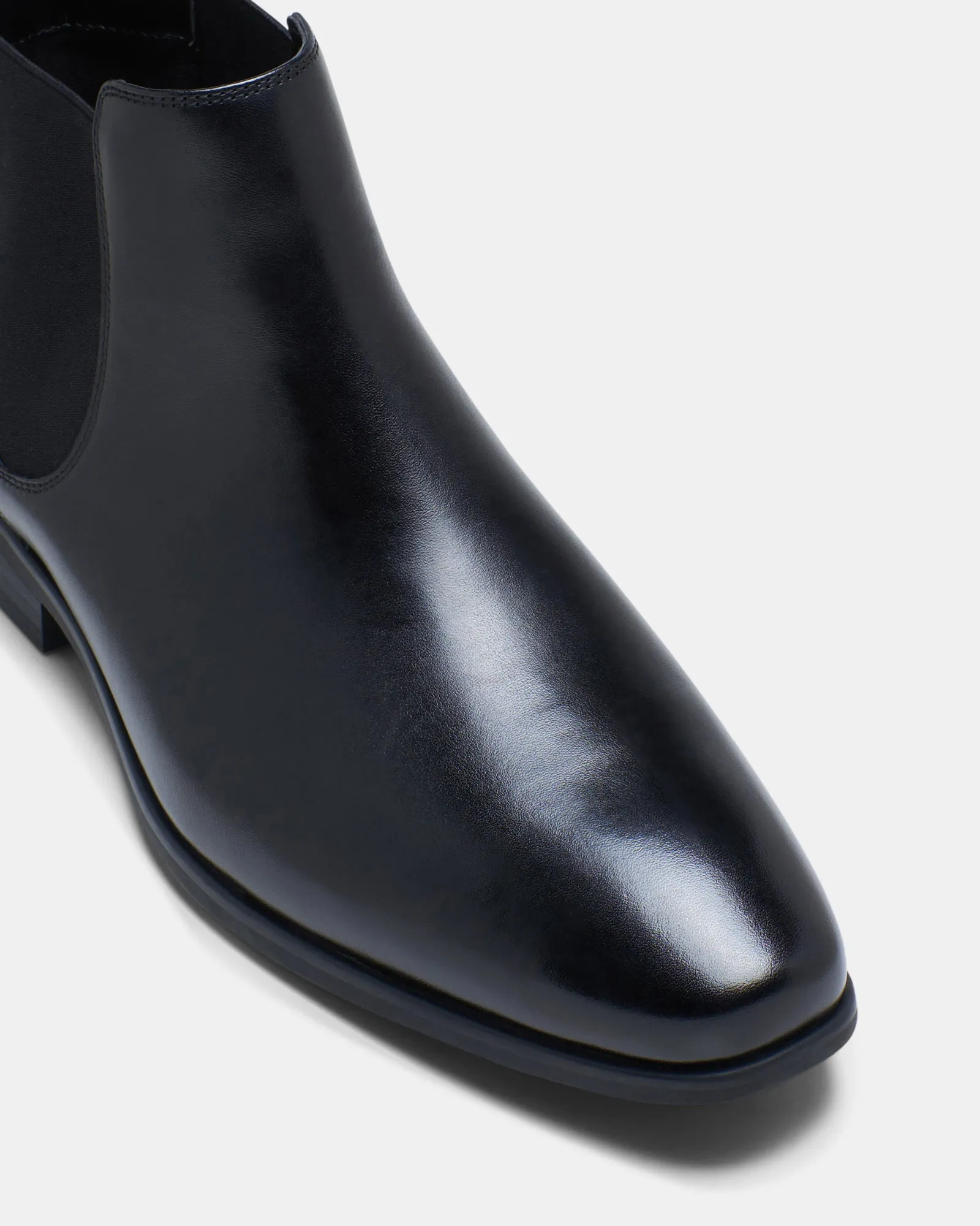 Hush Puppies	Shoes Norris Black