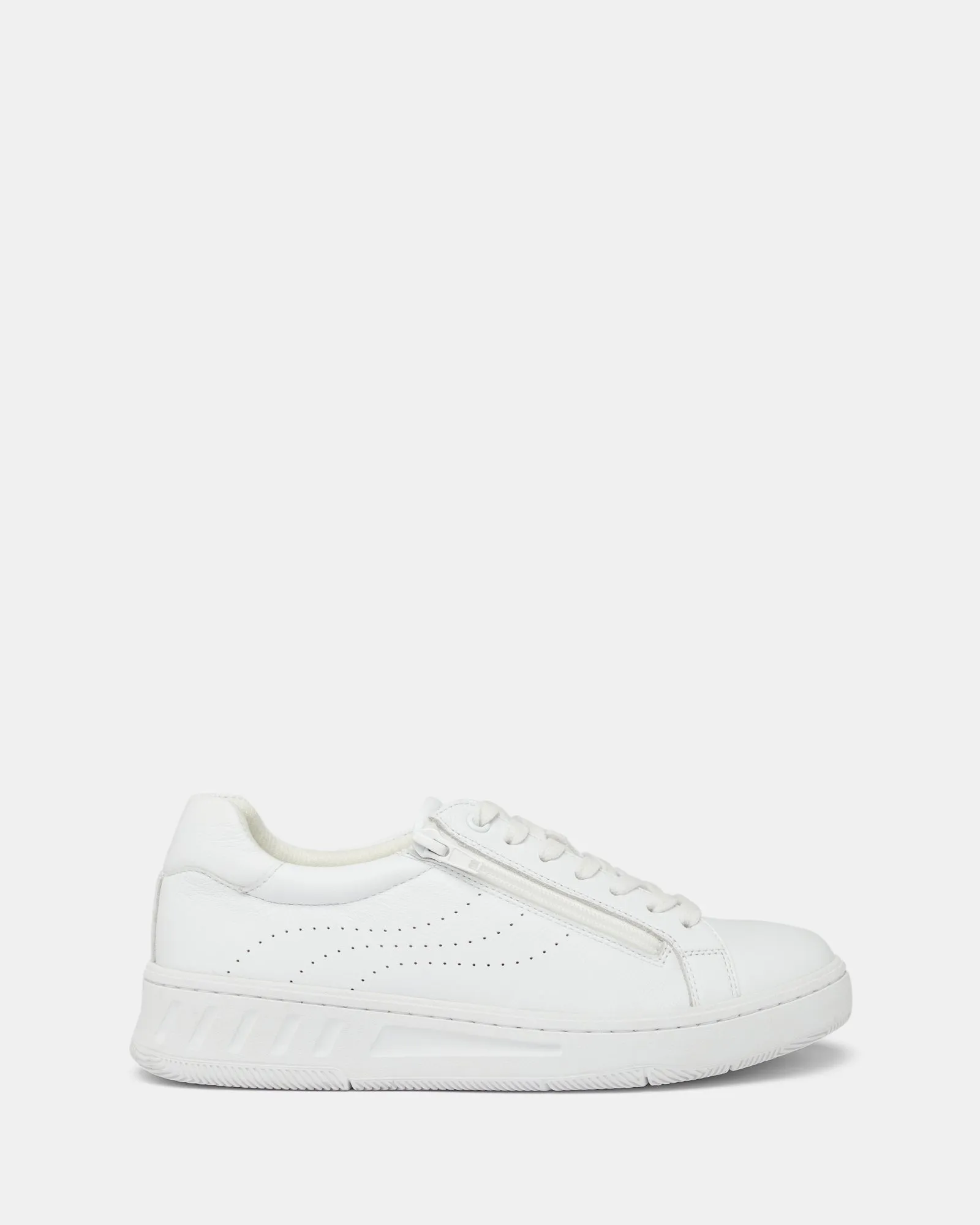 Hush Puppies	Shoes Spin White/White