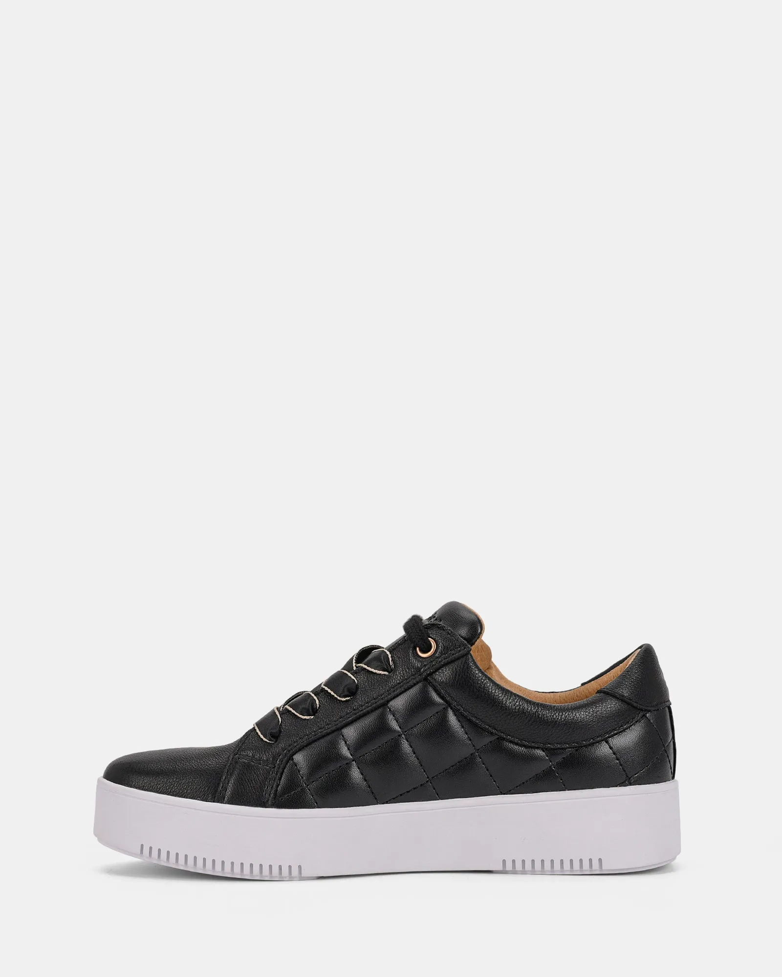 Hush Puppies	Shoes Value Black