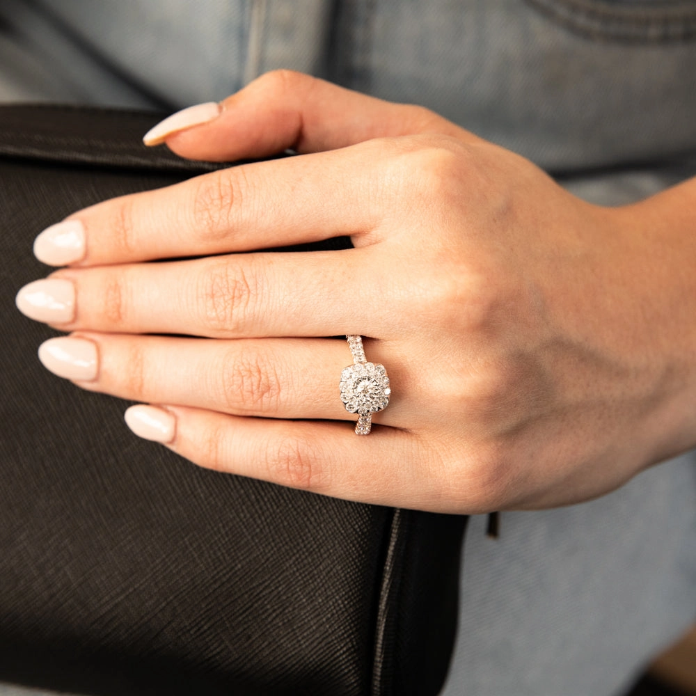 Luminesce Lab Grown 1 Carat Diamond Ring in 9ct Yellow Gold
