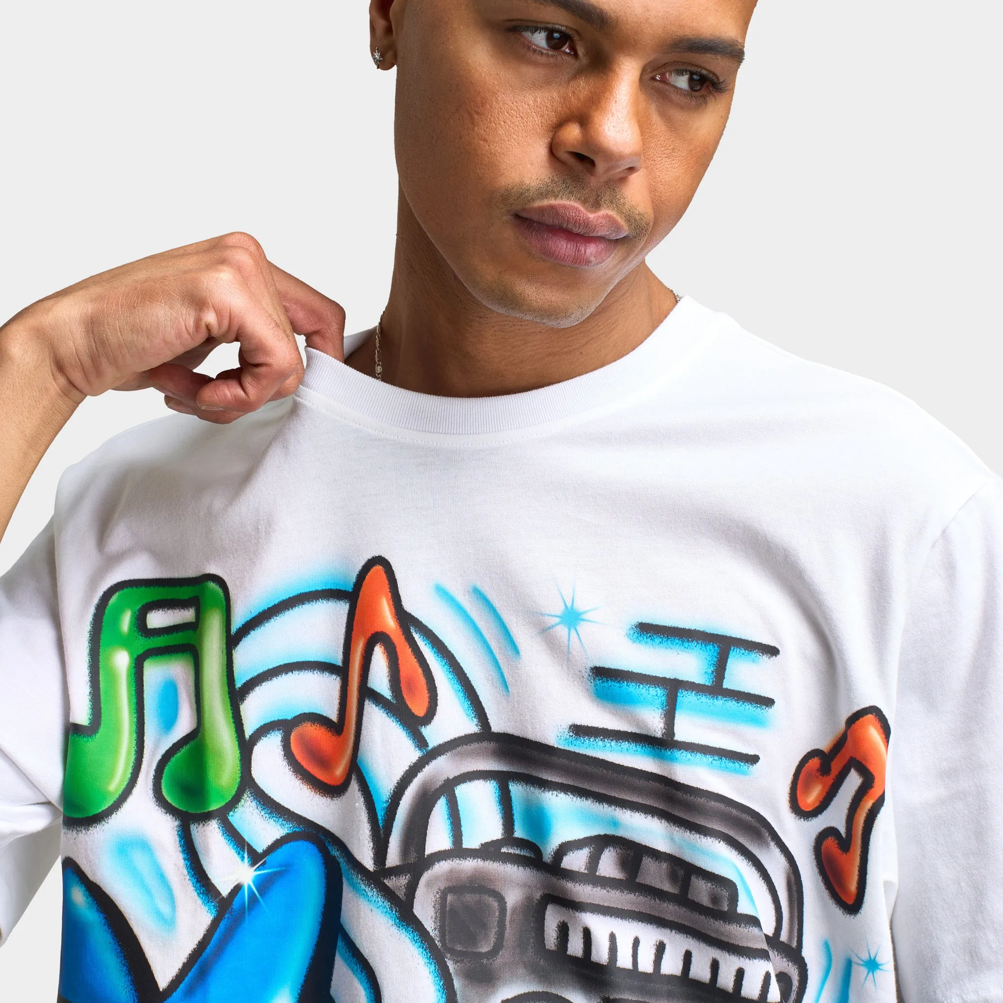 Mens Adidas adidas Q12 TS Street Airbrush T-Shirt / White