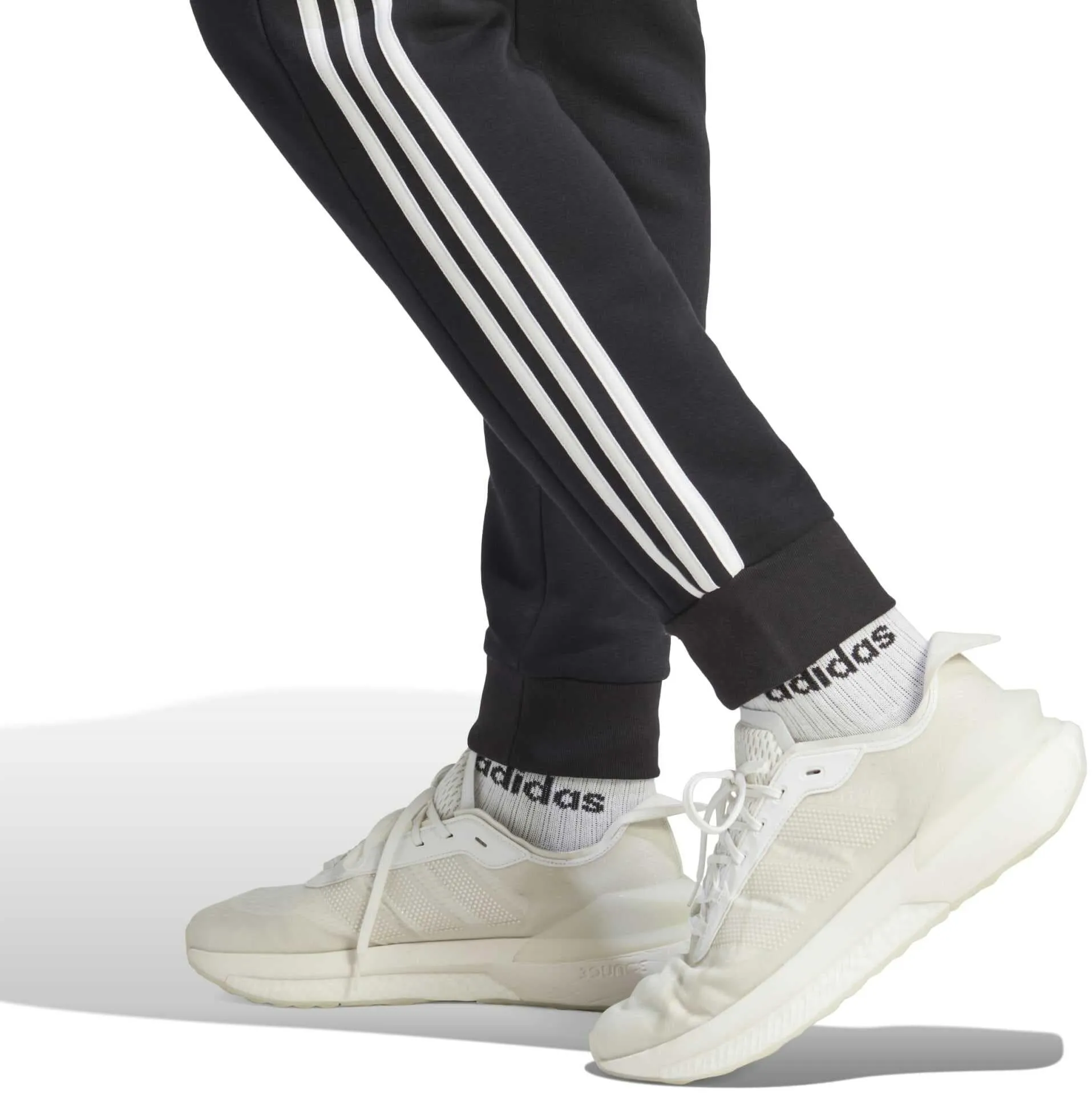 Men's Essentials Fleece 3-Stripes Tapered Cuff Joggers