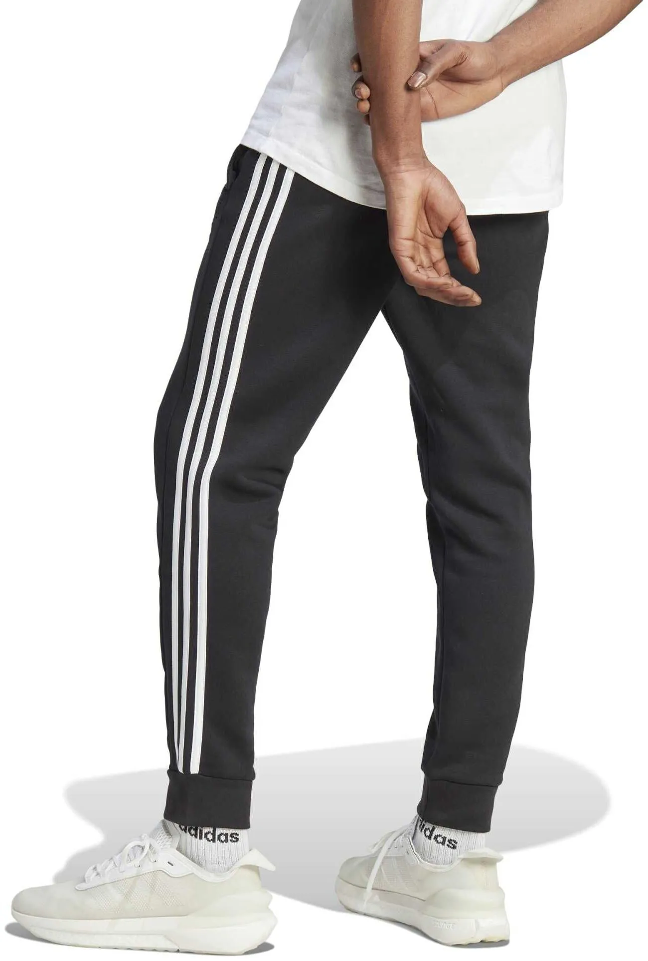 Men's Essentials Fleece 3-Stripes Tapered Cuff Joggers