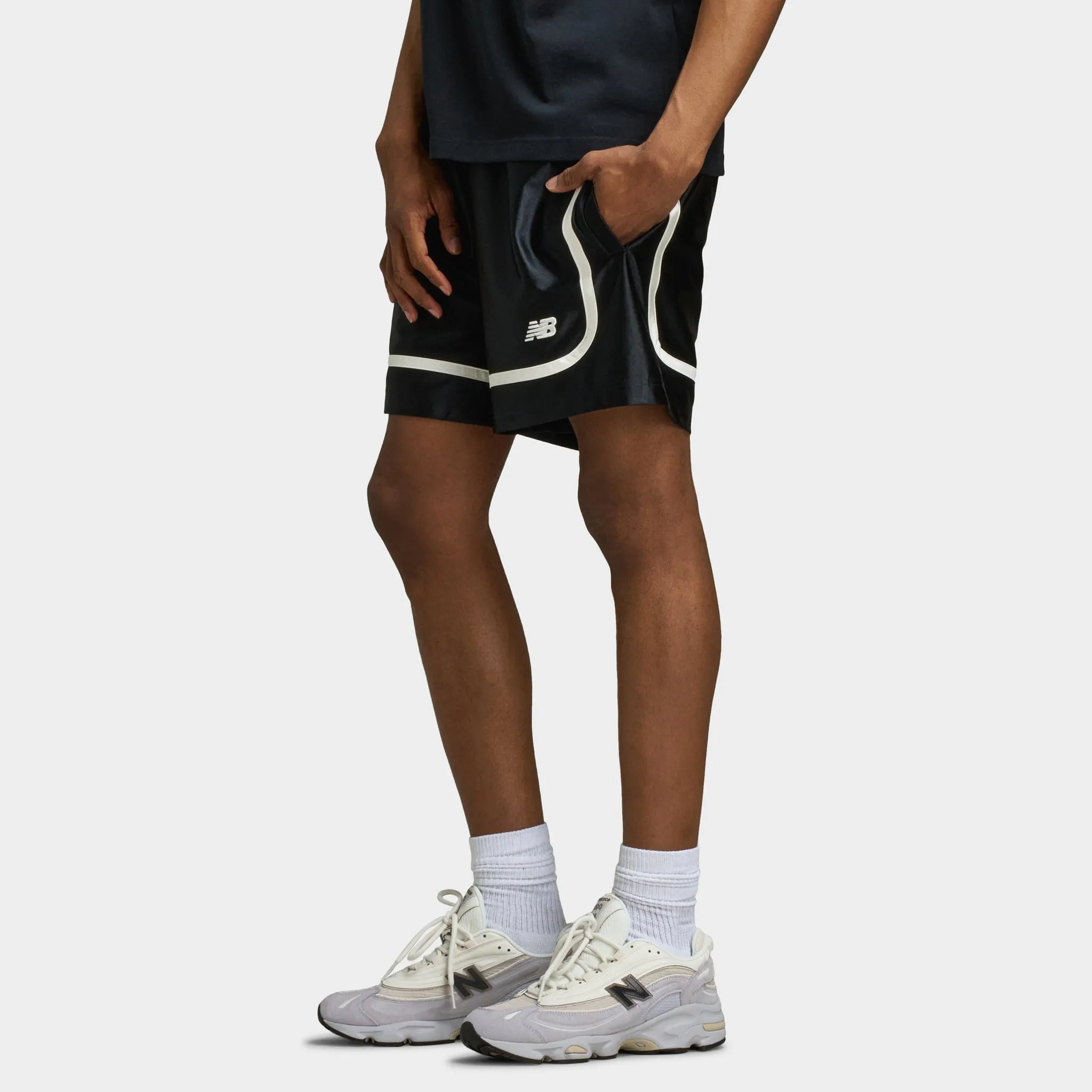 Mens New Balance New Balance Hoops 5 Inch Knit Short / Black